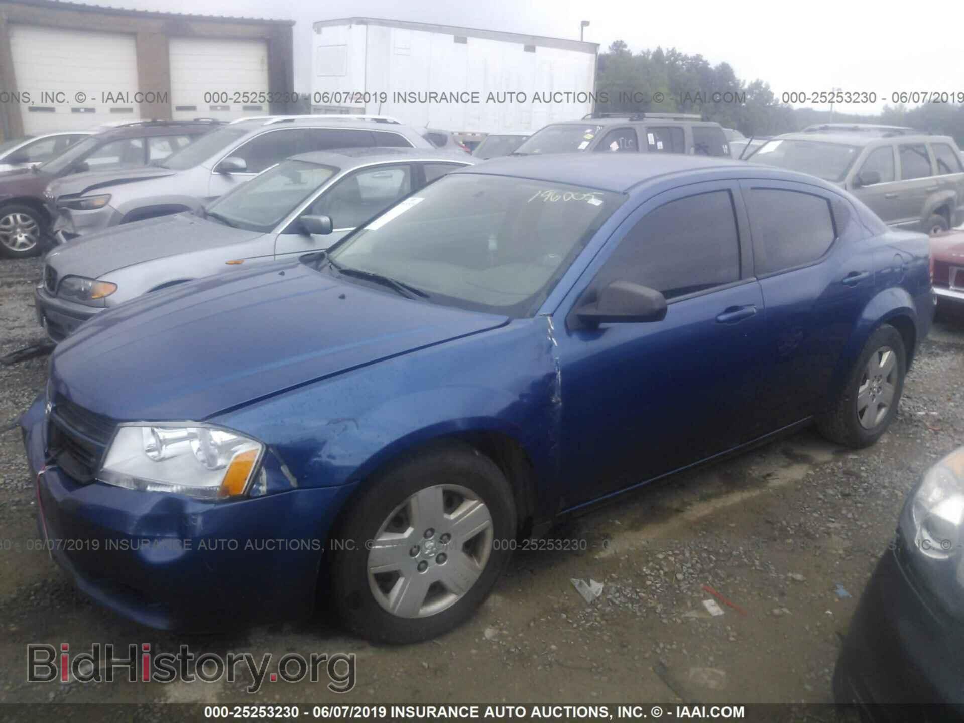 2010 DODGE AVENGER - VIN: 1B3CC4FB8AN196005 - Фото 2