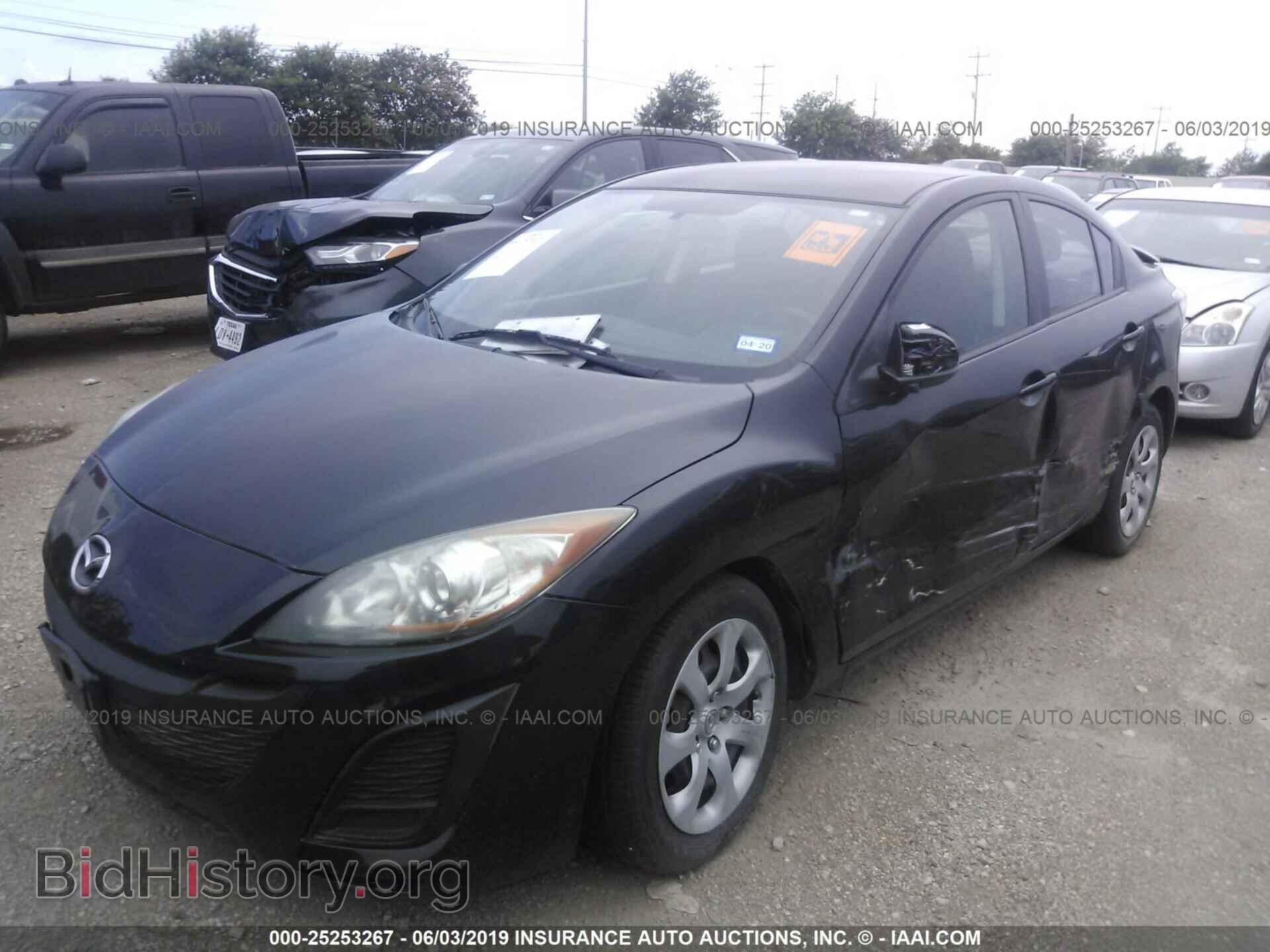 2011 MAZDA 3 - VIN: JM1BL1UF7B1426334 - Photo 2