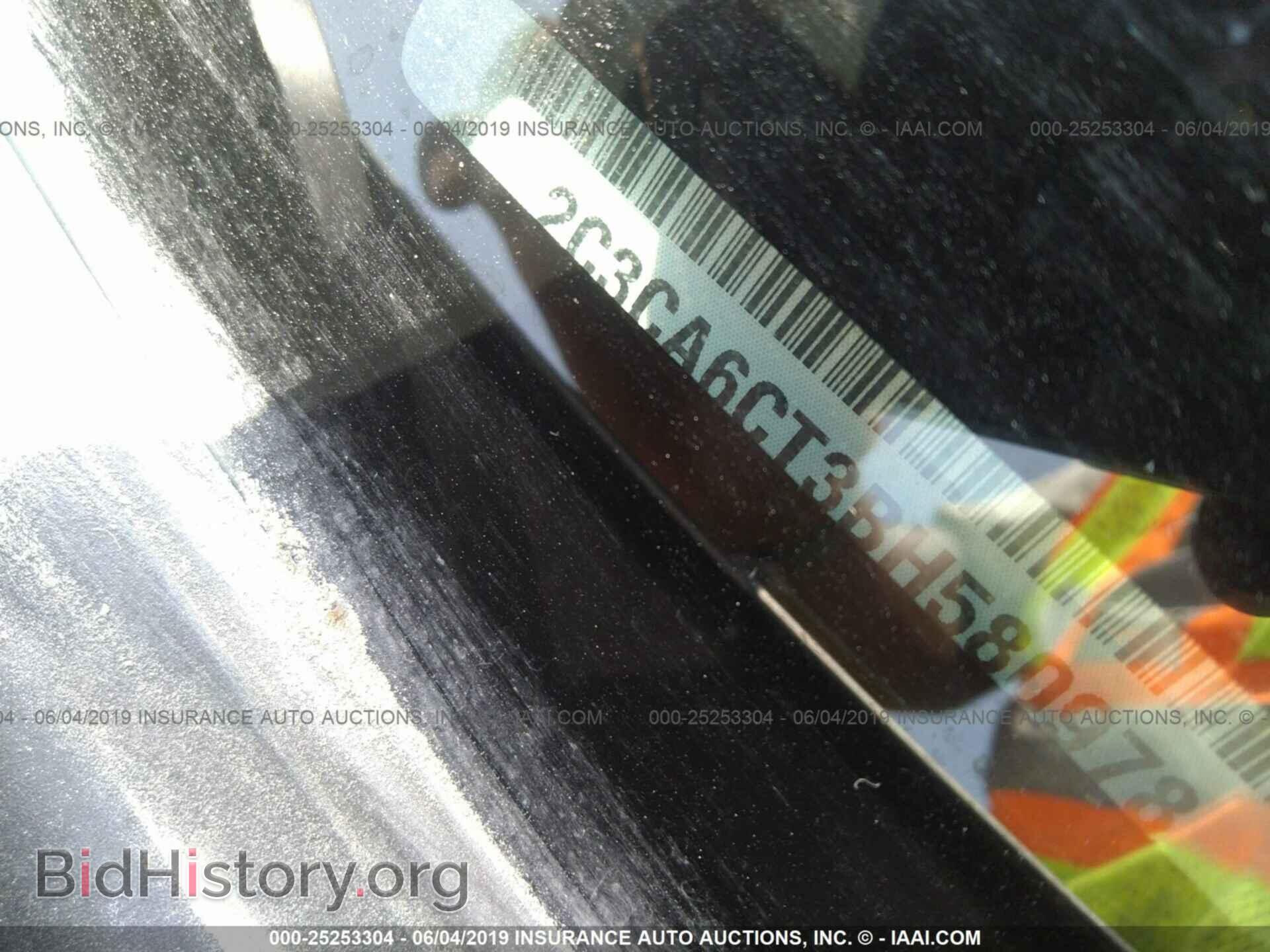 2011 CHRYSLER 300C - VIN: 2C3CA6CT3BH580978 - Photo 9