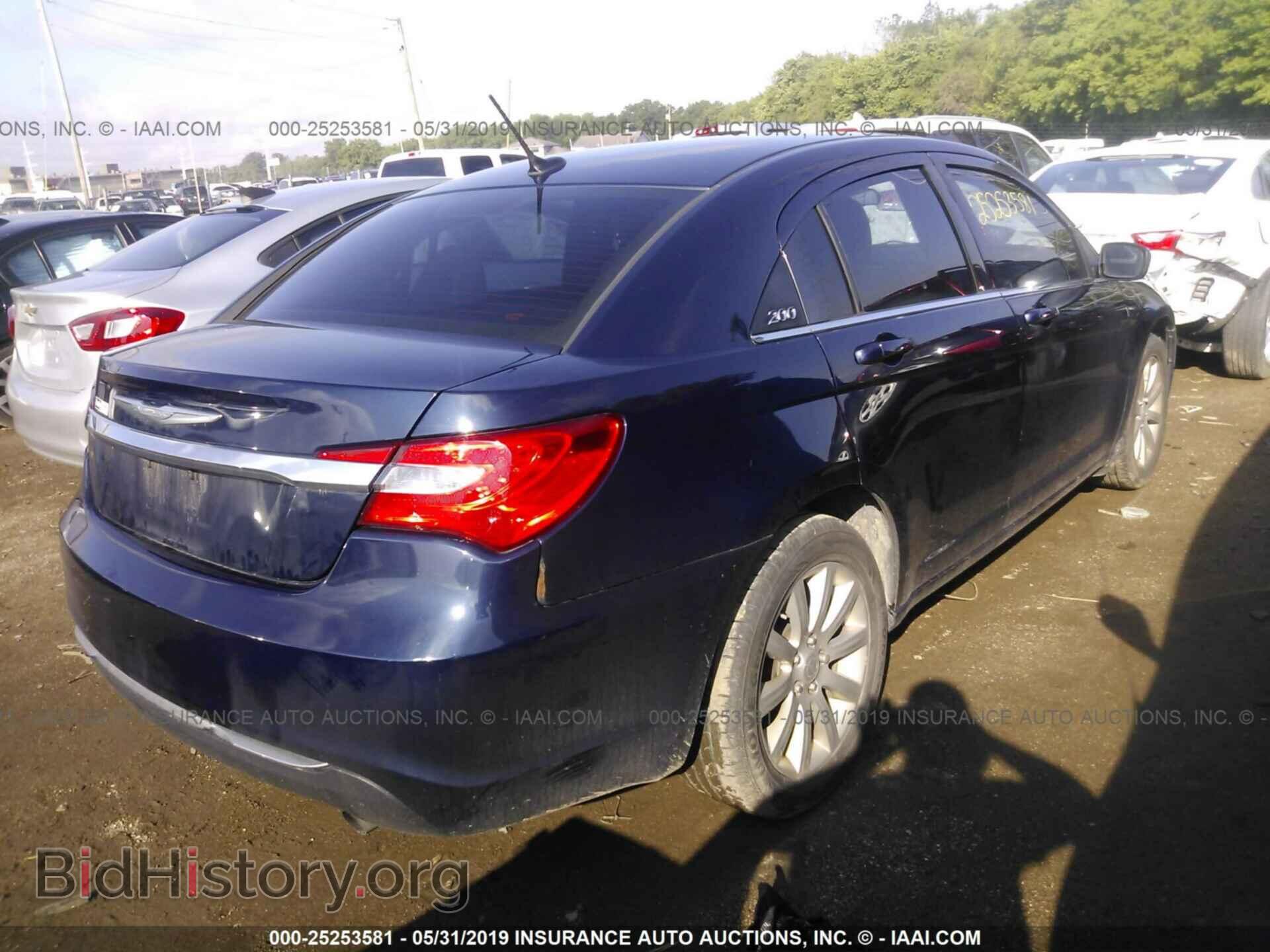 2014 CHRYSLER 200 - VIN: 1C3CCBBB6EN177052 - Фото 4
