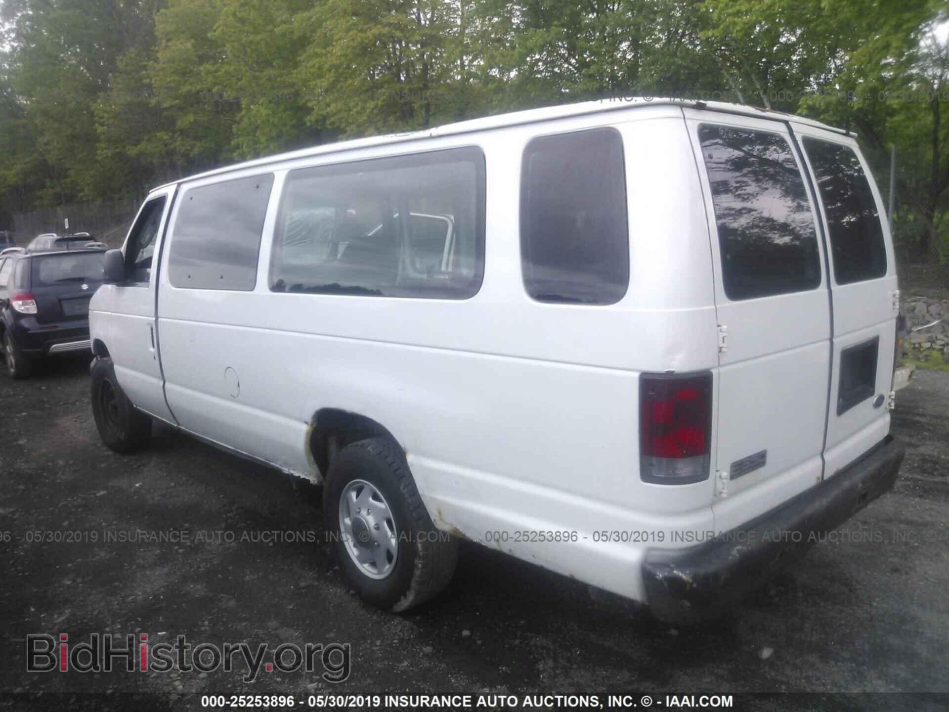 2005 FORD ECONOLINE - VIN: 1FBSS31S55HA60728 - Фото 3