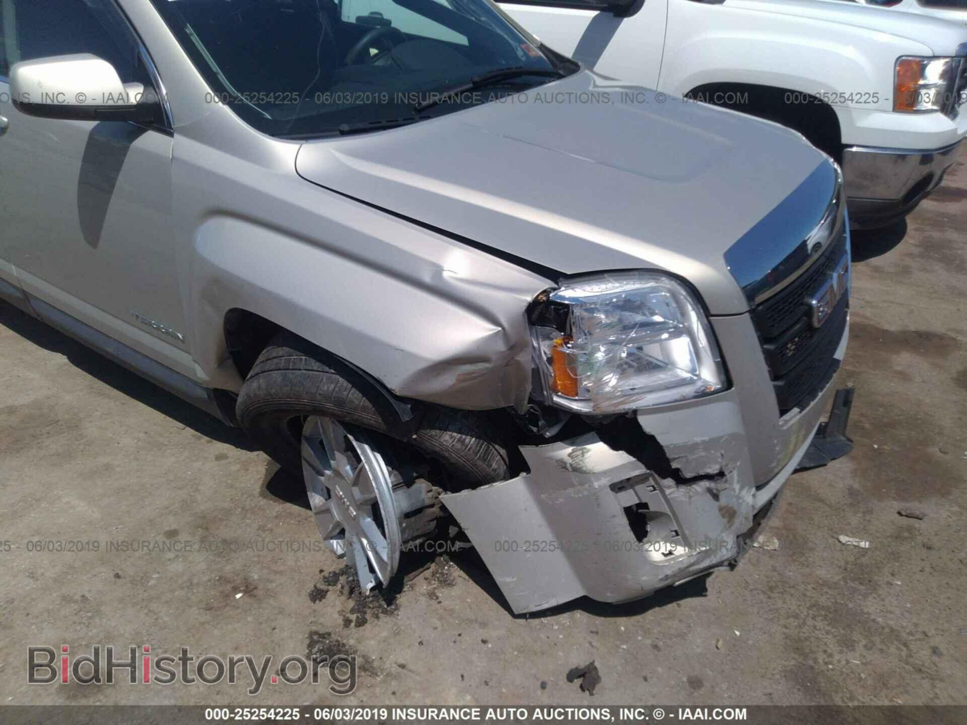 2012 GMC TERRAIN - VIN: 2GKFLREKXC6274709 - Photo 6