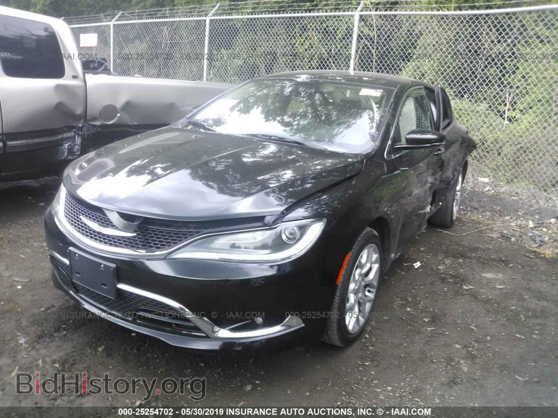2016 CHRYSLER 200 - VIN: 1C3CCCEG8GN130704 - Photo 2