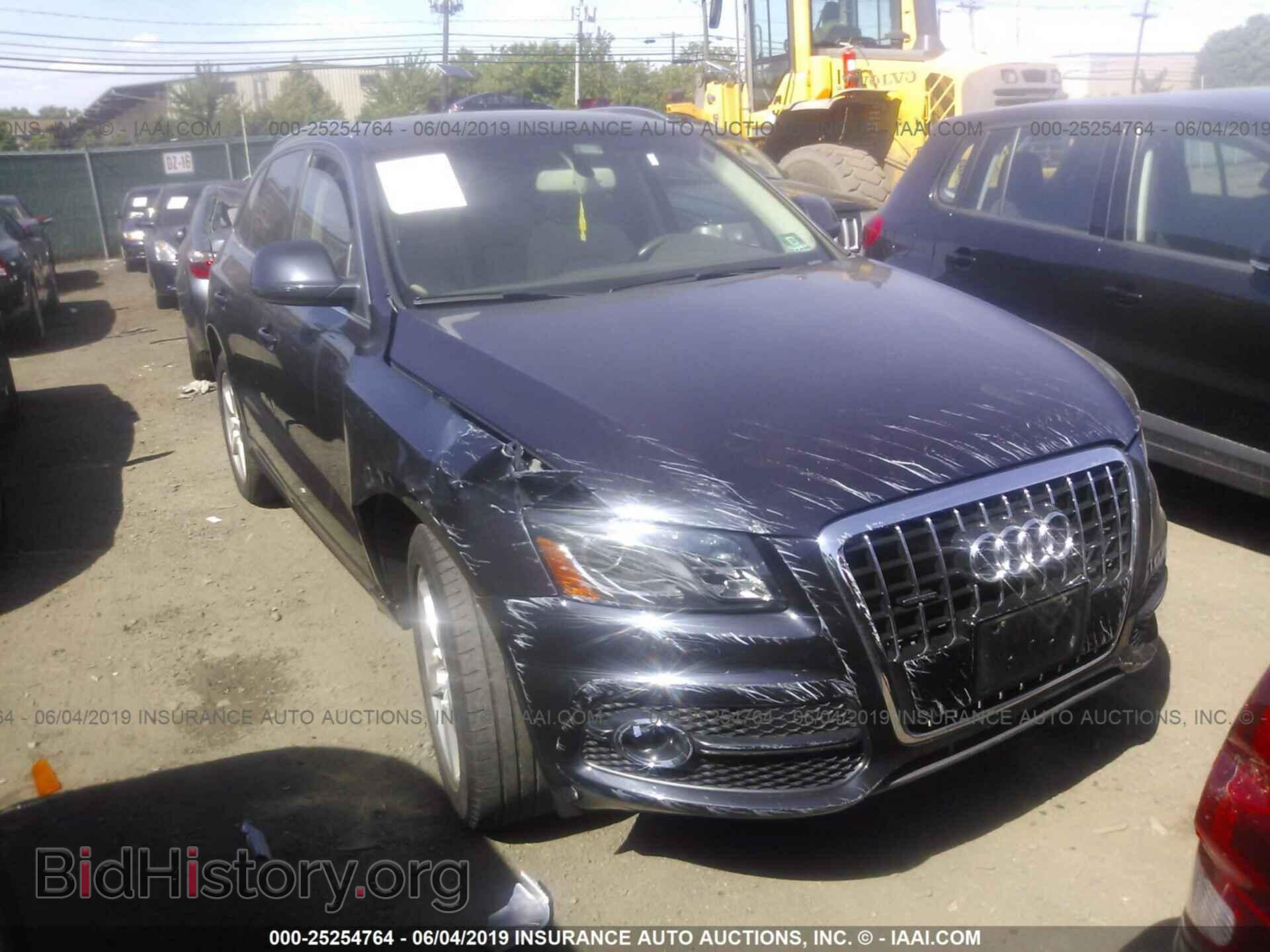 Фотография WA1DKAFP4CA012781 - AUDI Q5 2012