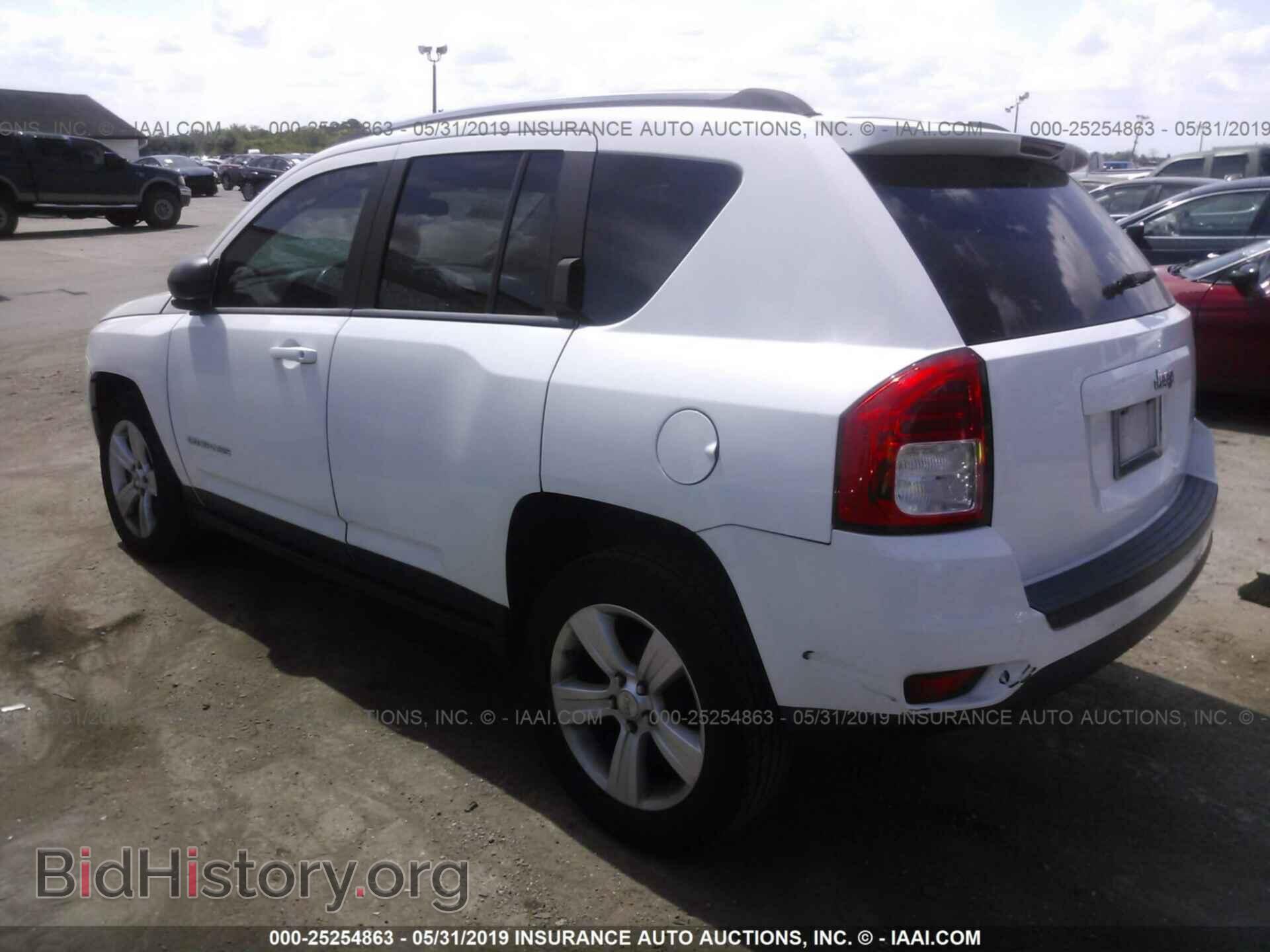 2011 JEEP COMPASS - VIN: 1J4NT1FB6BD168677 - Фото 3