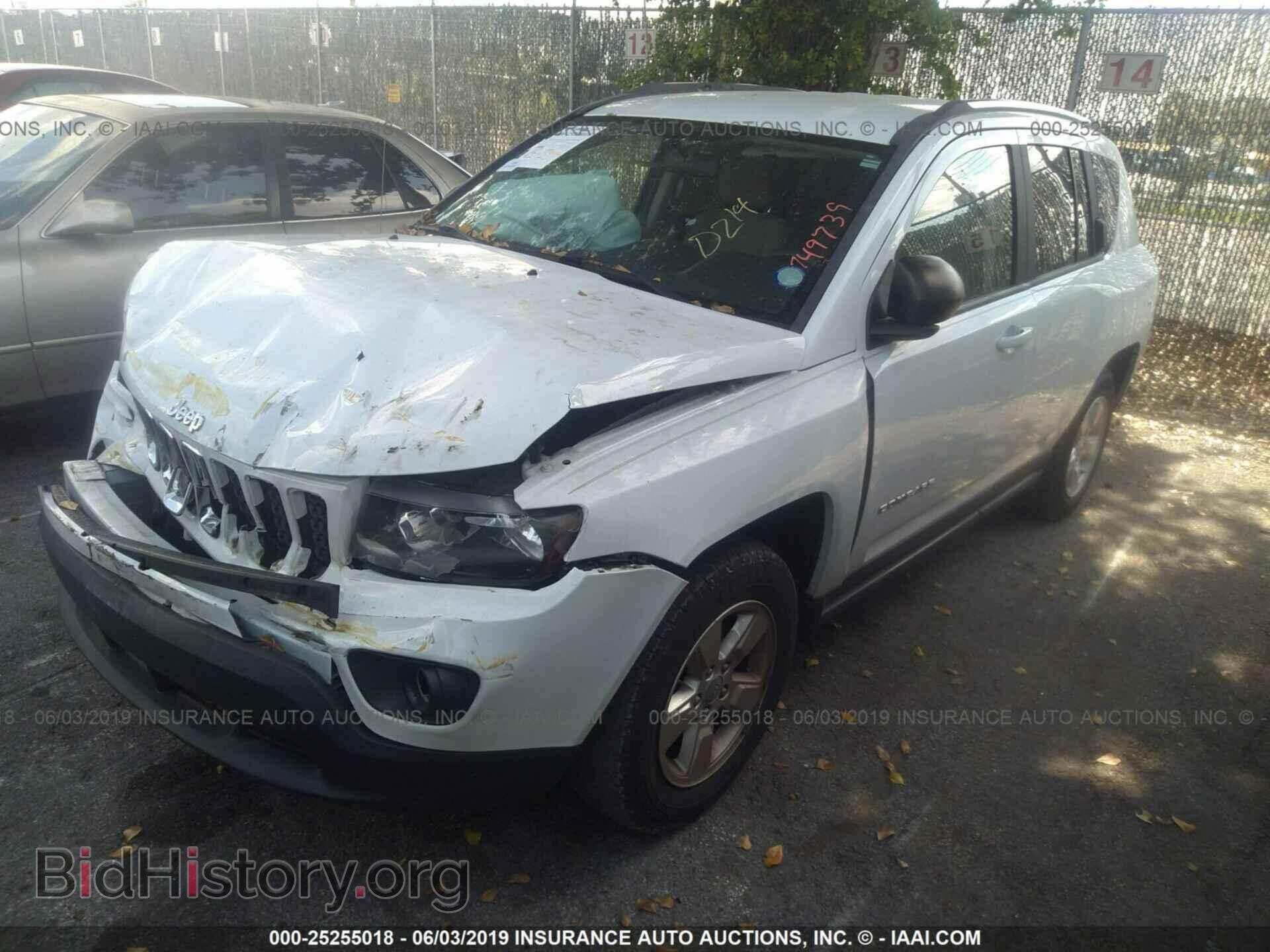 2014 JEEP COMPASS - VIN: 1C4NJCBA3ED749739 - Фото 2
