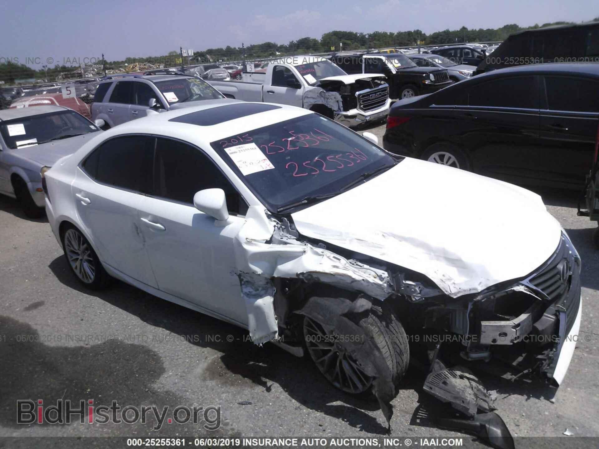 Photo JTHBF1D28F5051782 - LEXUS IS 2015
