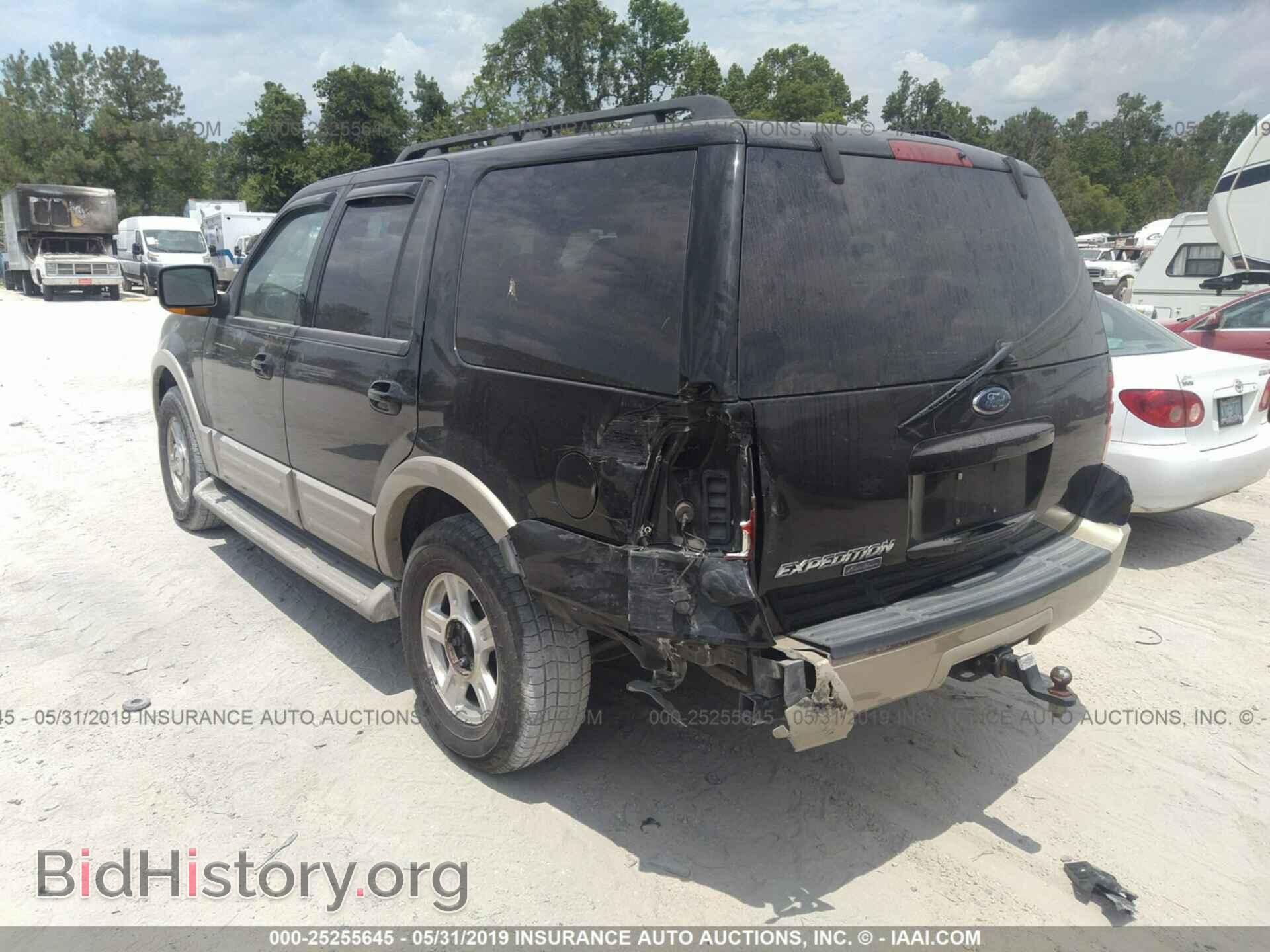 2006 FORD EXPEDITION - VIN: 1FMPU18596LA89241 - Фото 3