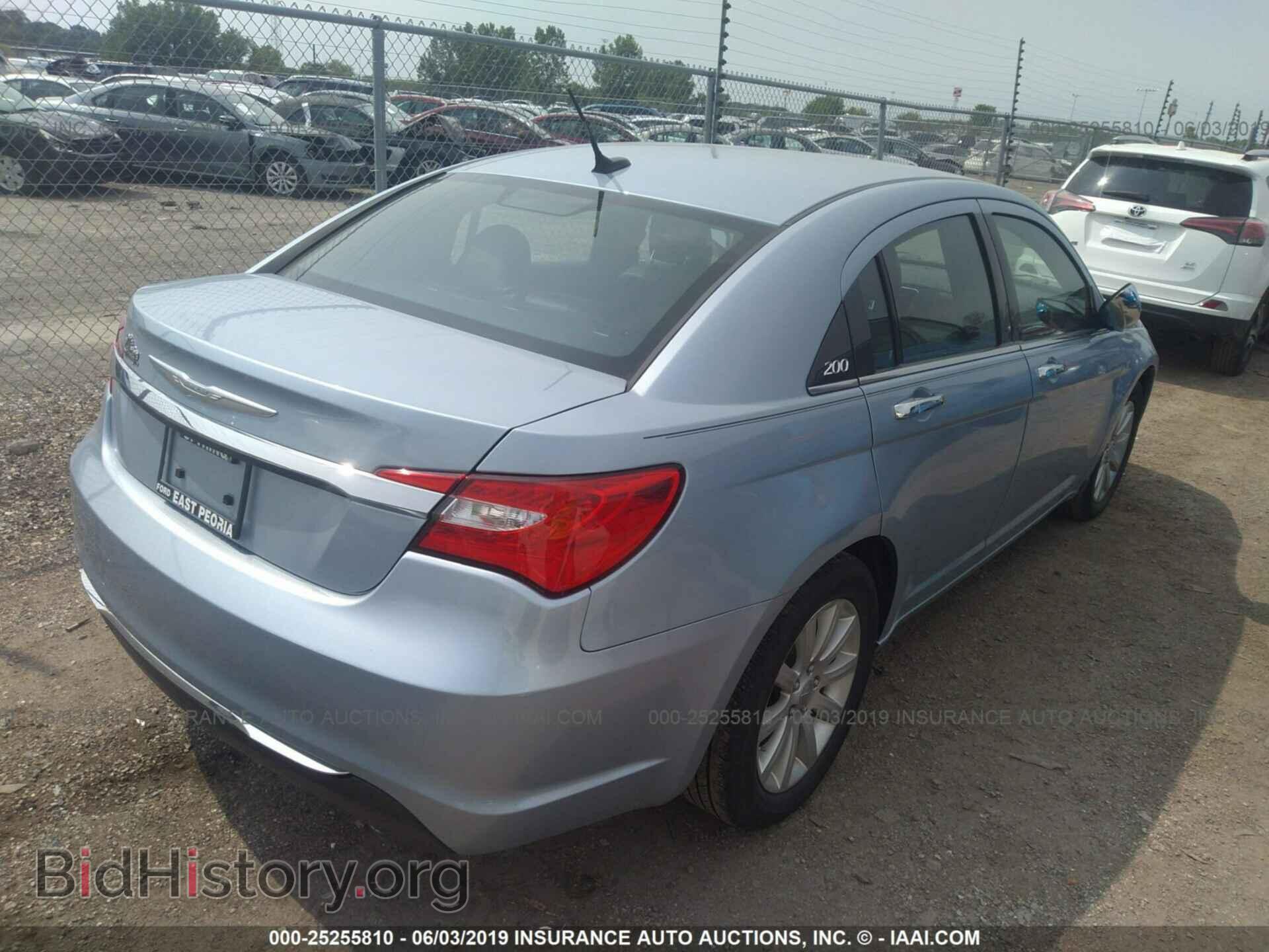2013 CHRYSLER 200 - VIN: 1C3CCBCG9DN699621 - Photo 4