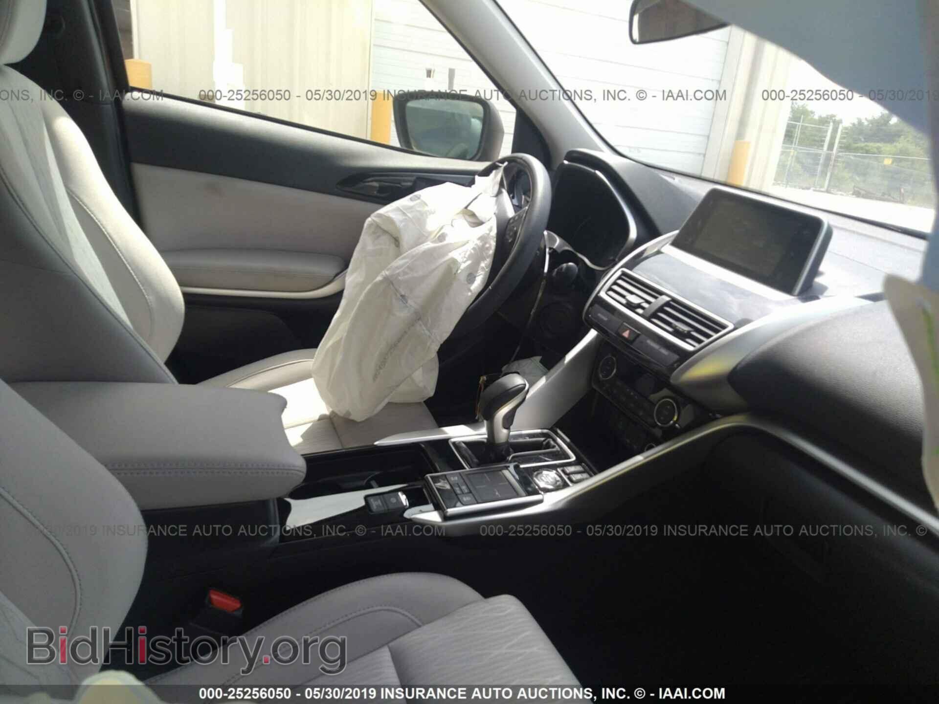 2018 MITSUBISHI ECLIPSE CROSS - VIN: JA4AT5AA1JZ040529 - Photo 5