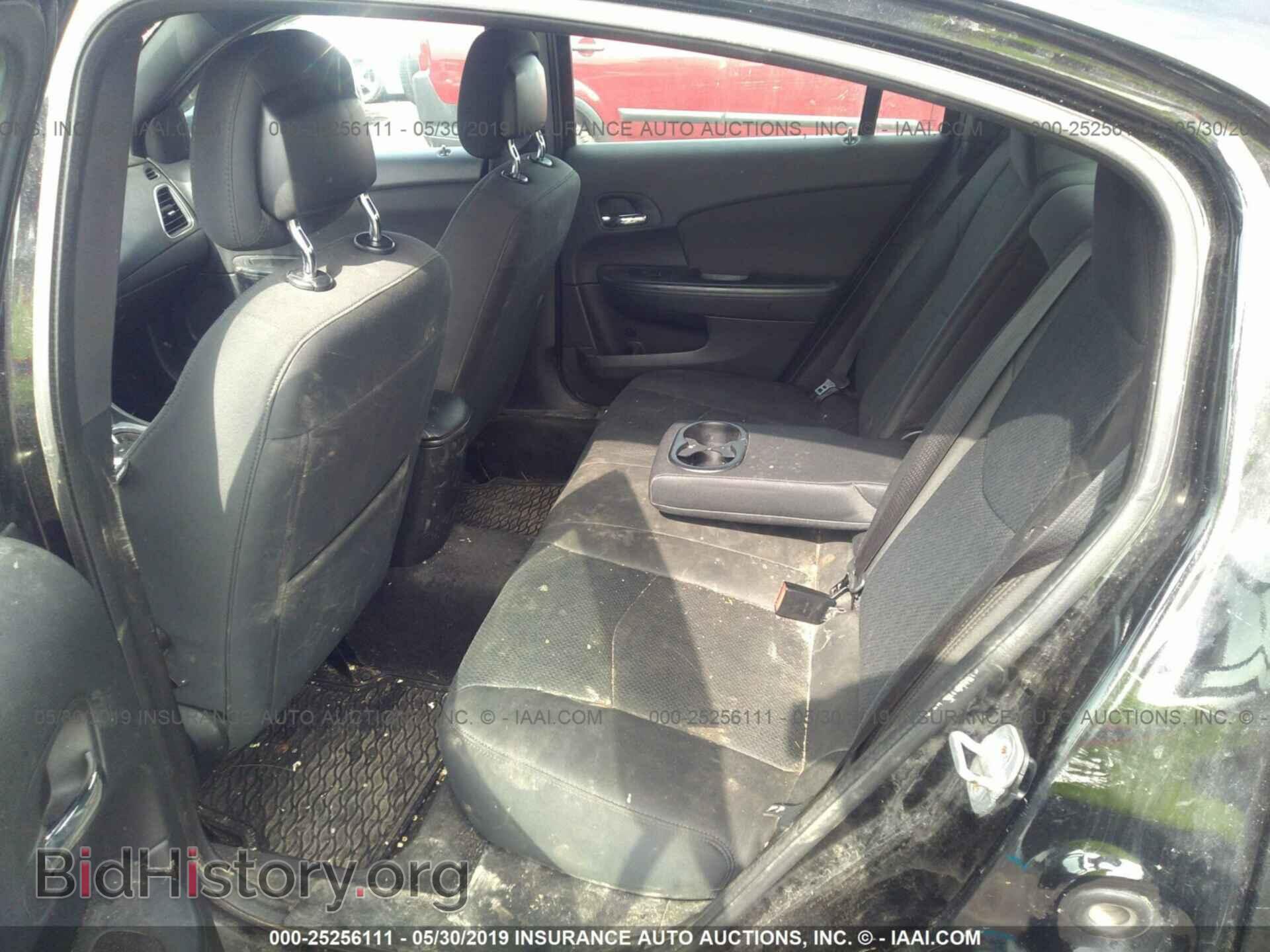 2011 CHRYSLER 200 - VIN: 1C3BC1FB3BN602819 - Photo 8