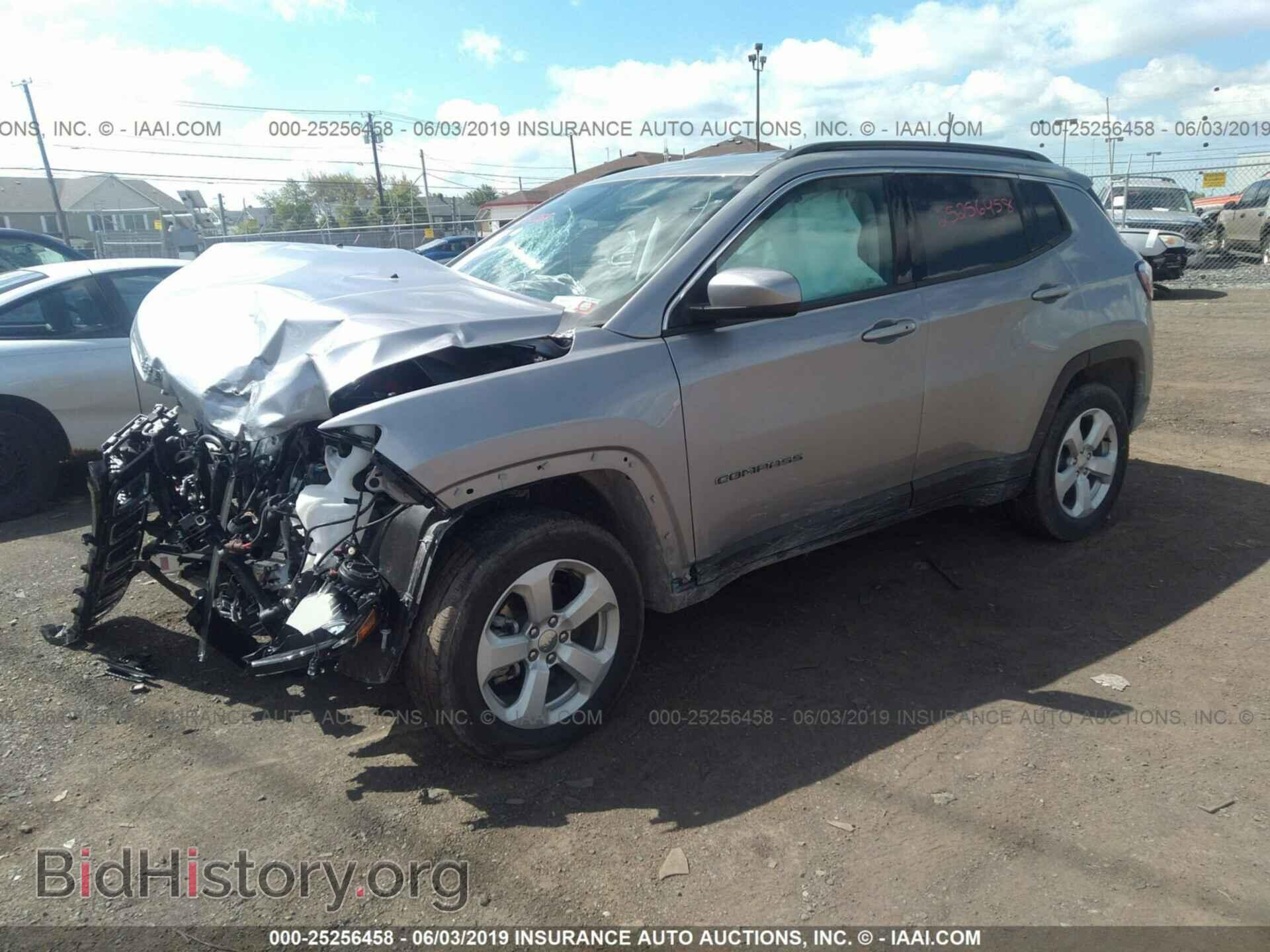2019 JEEP COMPASS - VIN: 3C4NJDBB0KT653801 - Photo 2