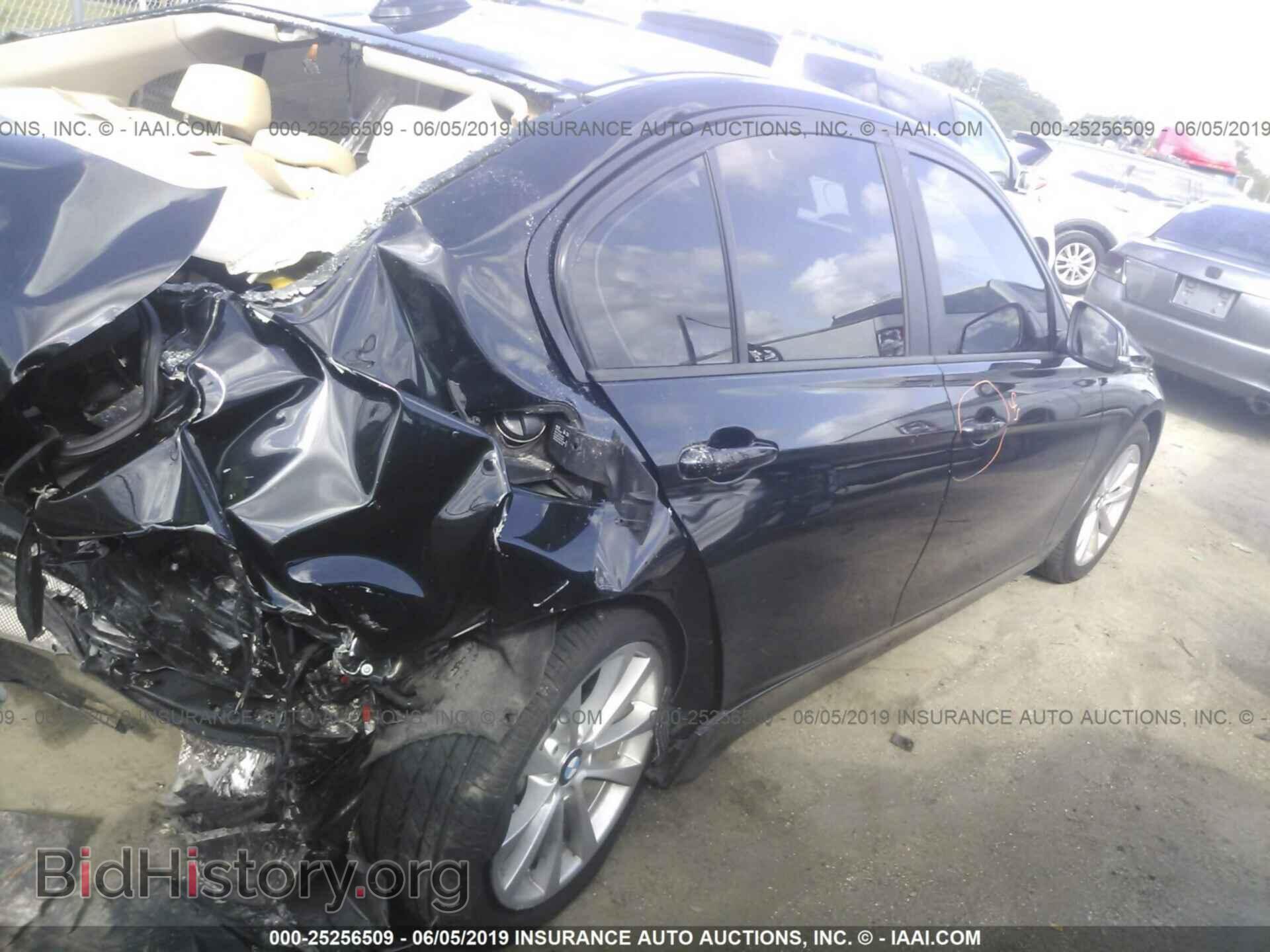2016 BMW 320 - VIN: WBA8E1G5XGNT33683 - Фото 4
