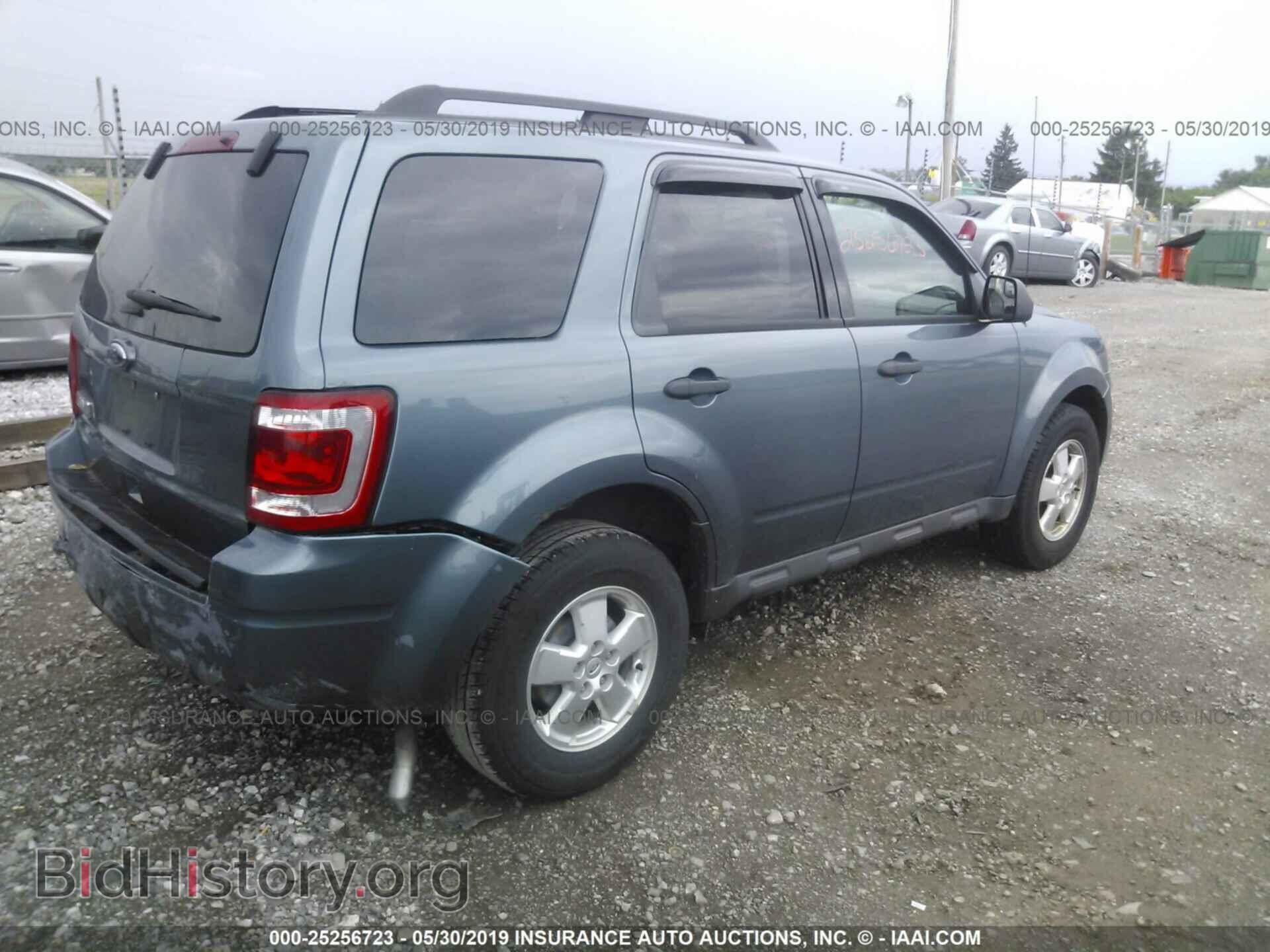 2011 FORD ESCAPE - VIN: 1FMCU0D76BKB09137 - Фото 4