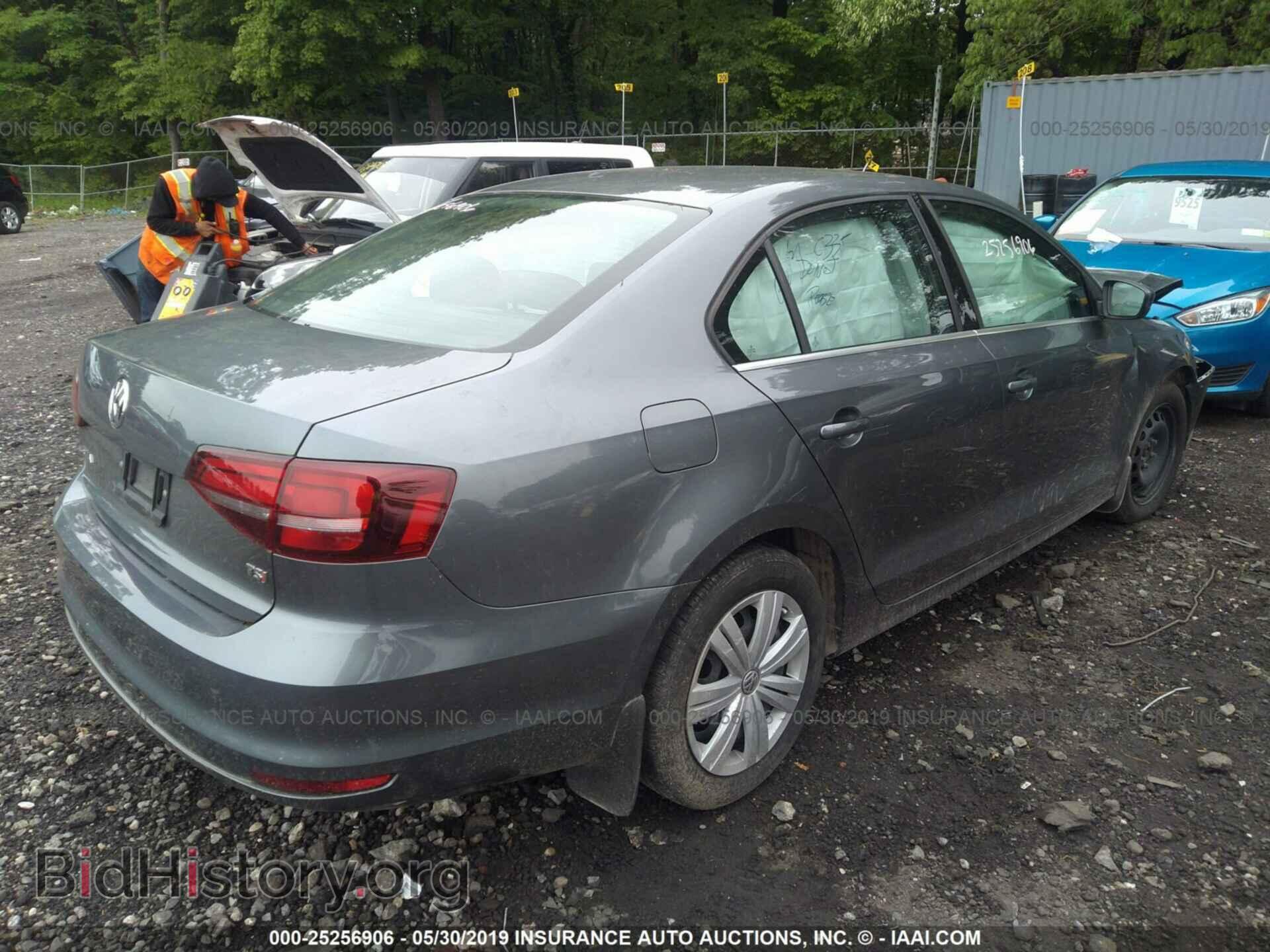 2017 VOLKSWAGEN JETTA - VIN: 3VW2B7AJ6HM314549 - Photo 4