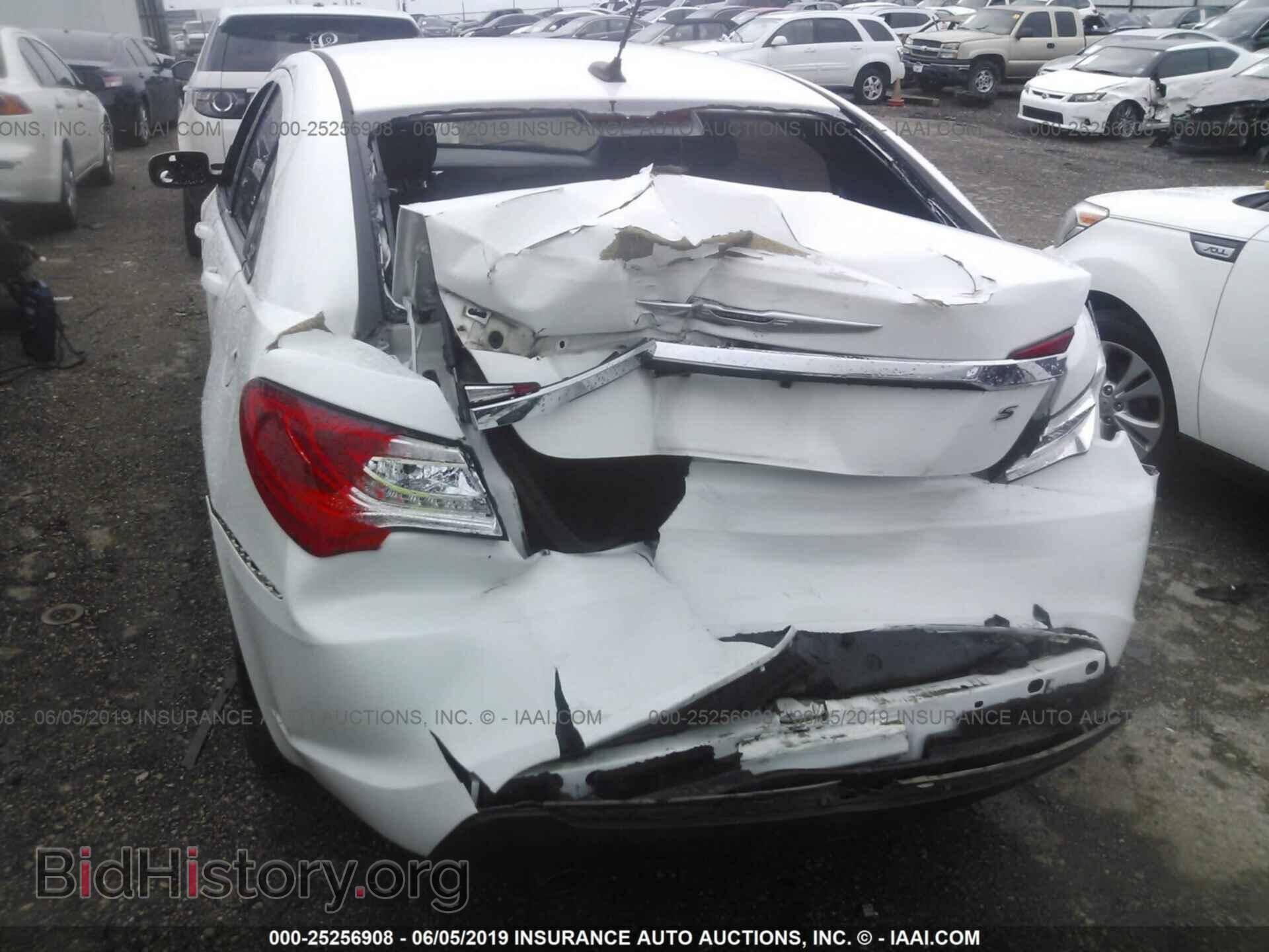 2014 CHRYSLER 200 - VIN: 1C3CCBBG2EN118429 - Photo 6