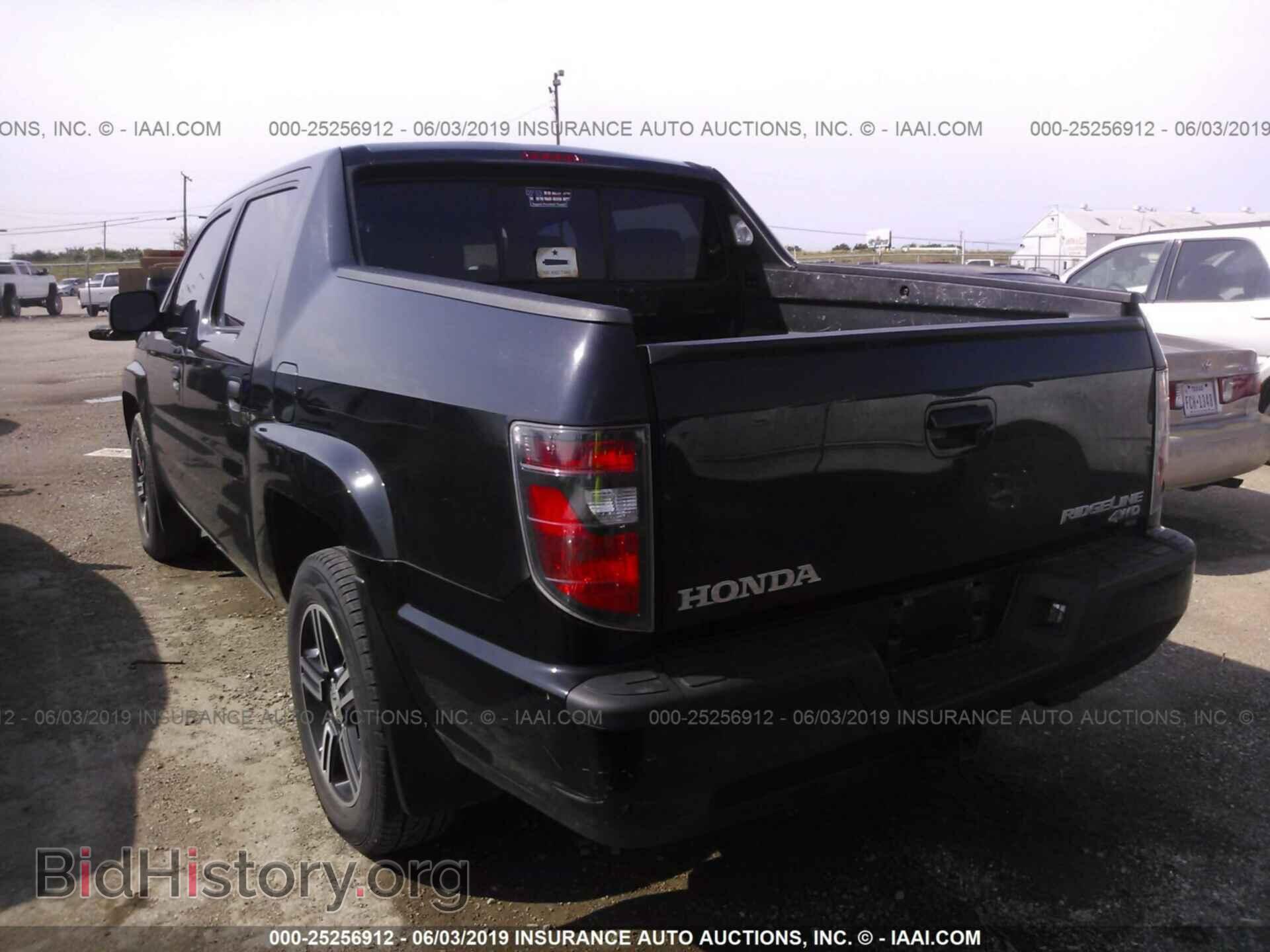 2013 HONDA RIDGELINE - VIN: 5FPYK1F74DB012917 - Фото 3