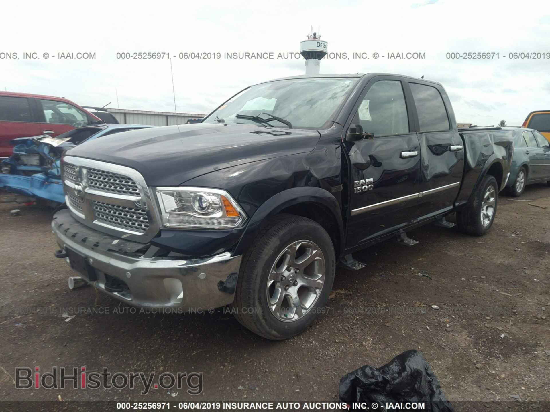 2017 RAM 1500 - VIN: 1C6RR7VM4HS686441 - Фото 2