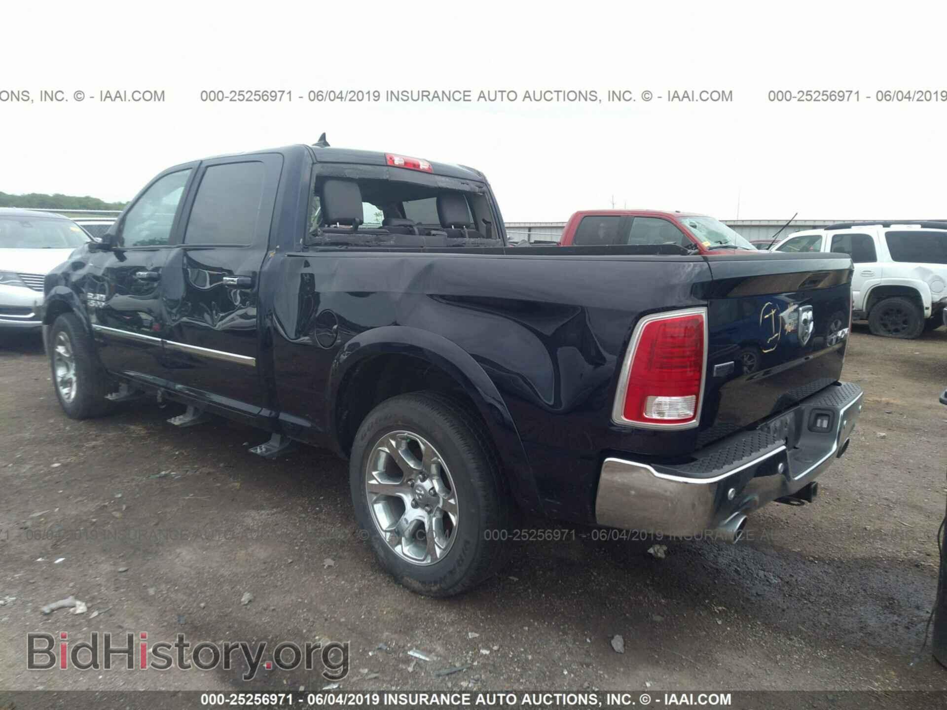 2017 RAM 1500 - VIN: 1C6RR7VM4HS686441 - Фото 3