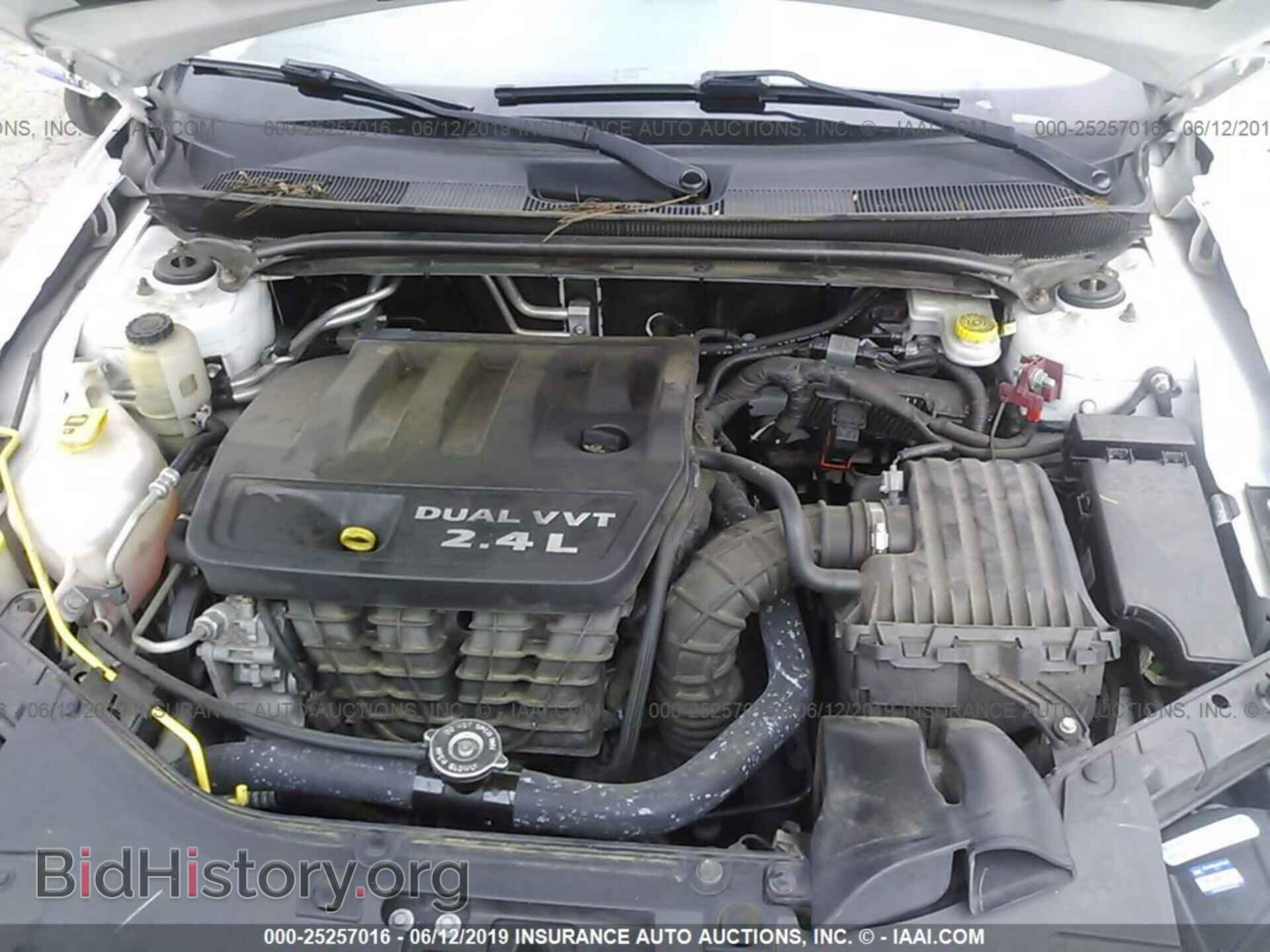 2013 CHRYSLER 200 - VIN: 1C3CCBBB3DN545282 - Photo 10