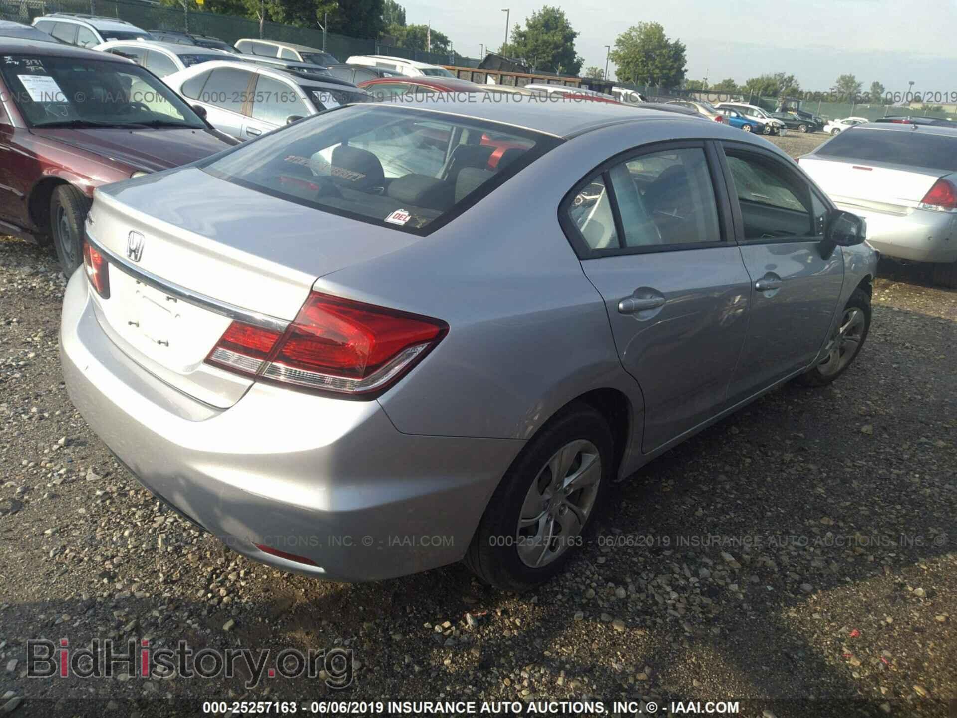 2013 HONDA CIVIC - VIN: 2HGFB2F57DH577291 - Фото 4
