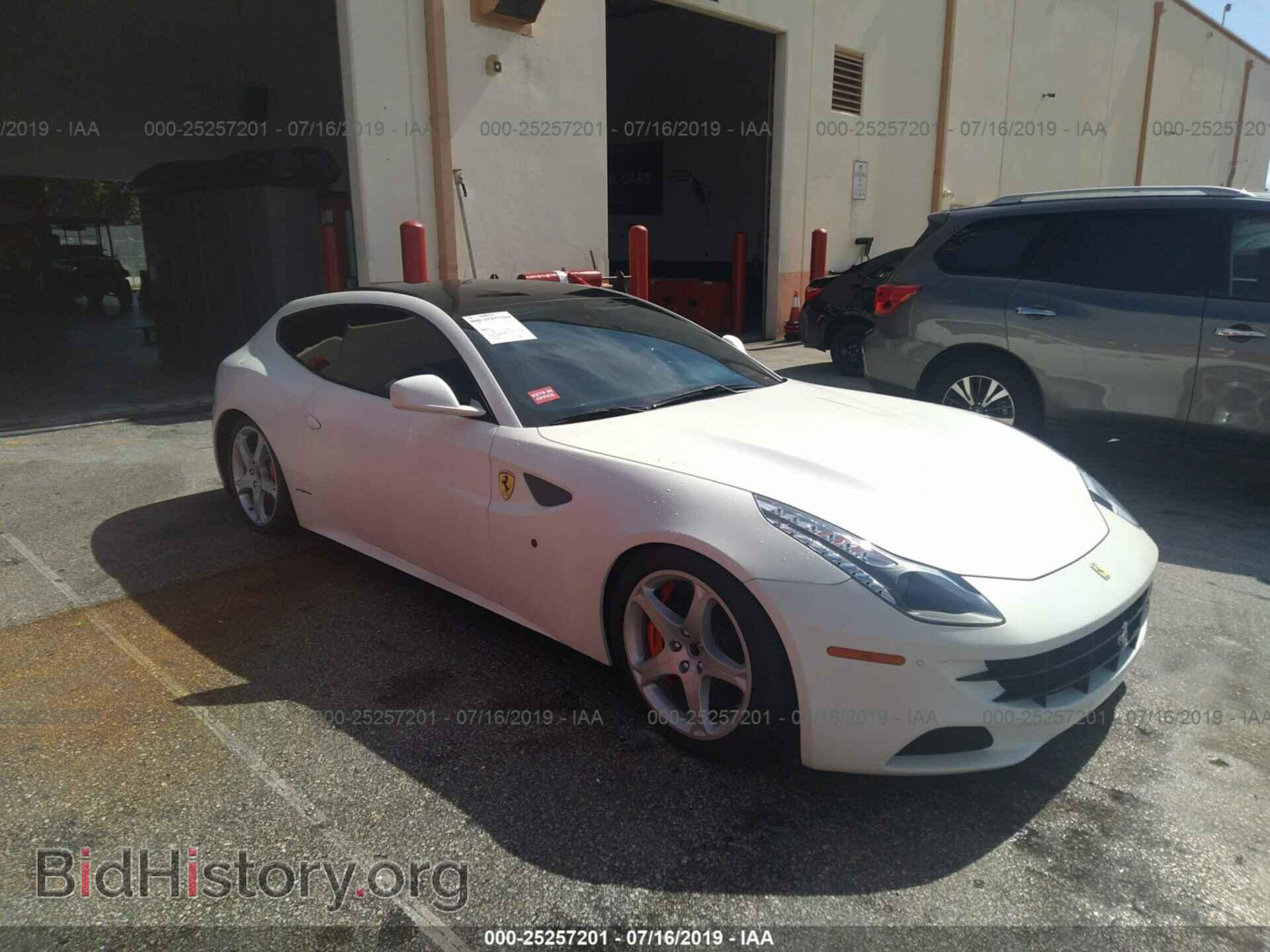 Photo ZFF73SKA4E0202727 - FERRARI FF 2014
