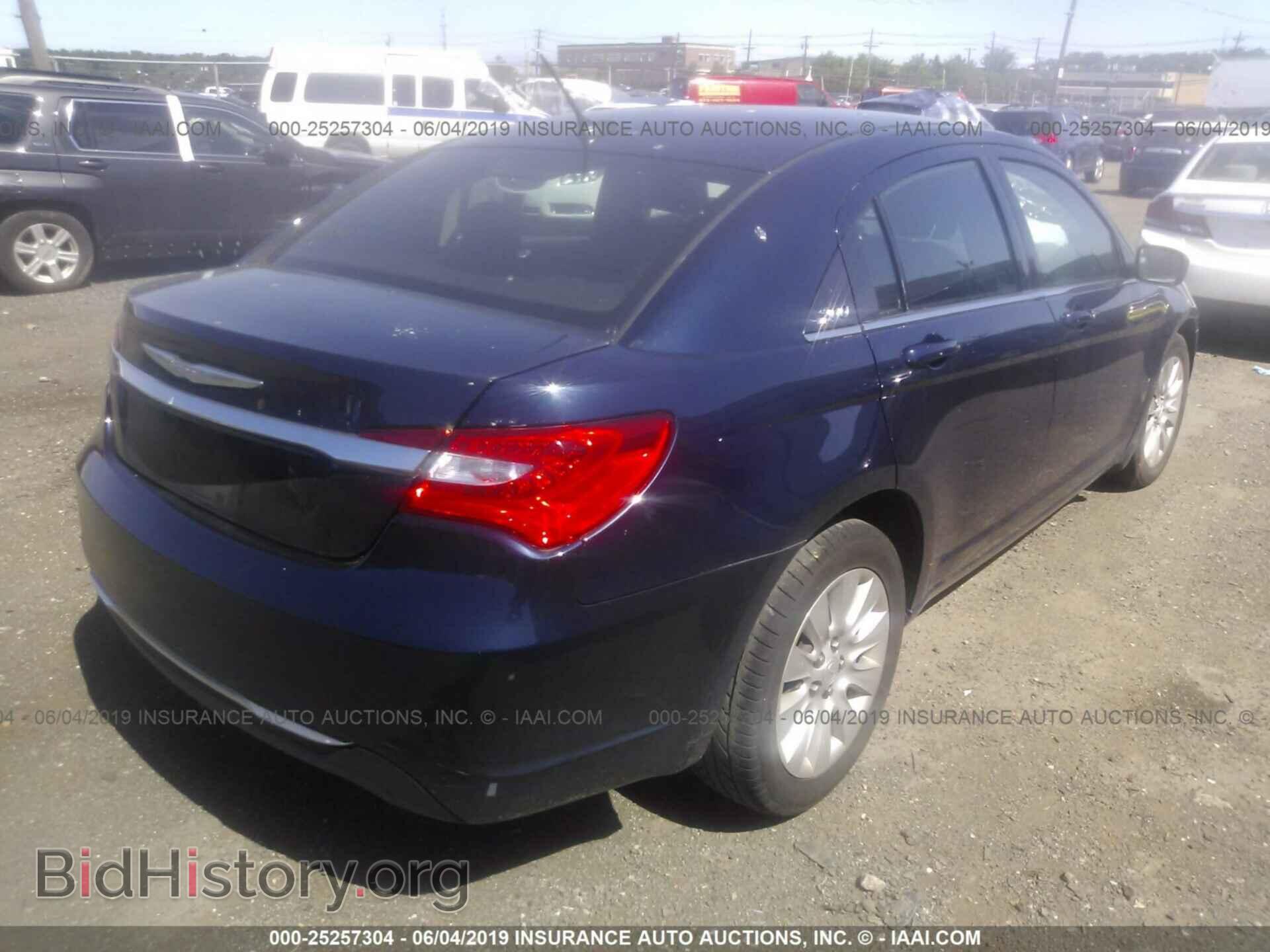 2013 CHRYSLER 200 - VIN: 1C3CCBAB2DN642460 - Фото 4
