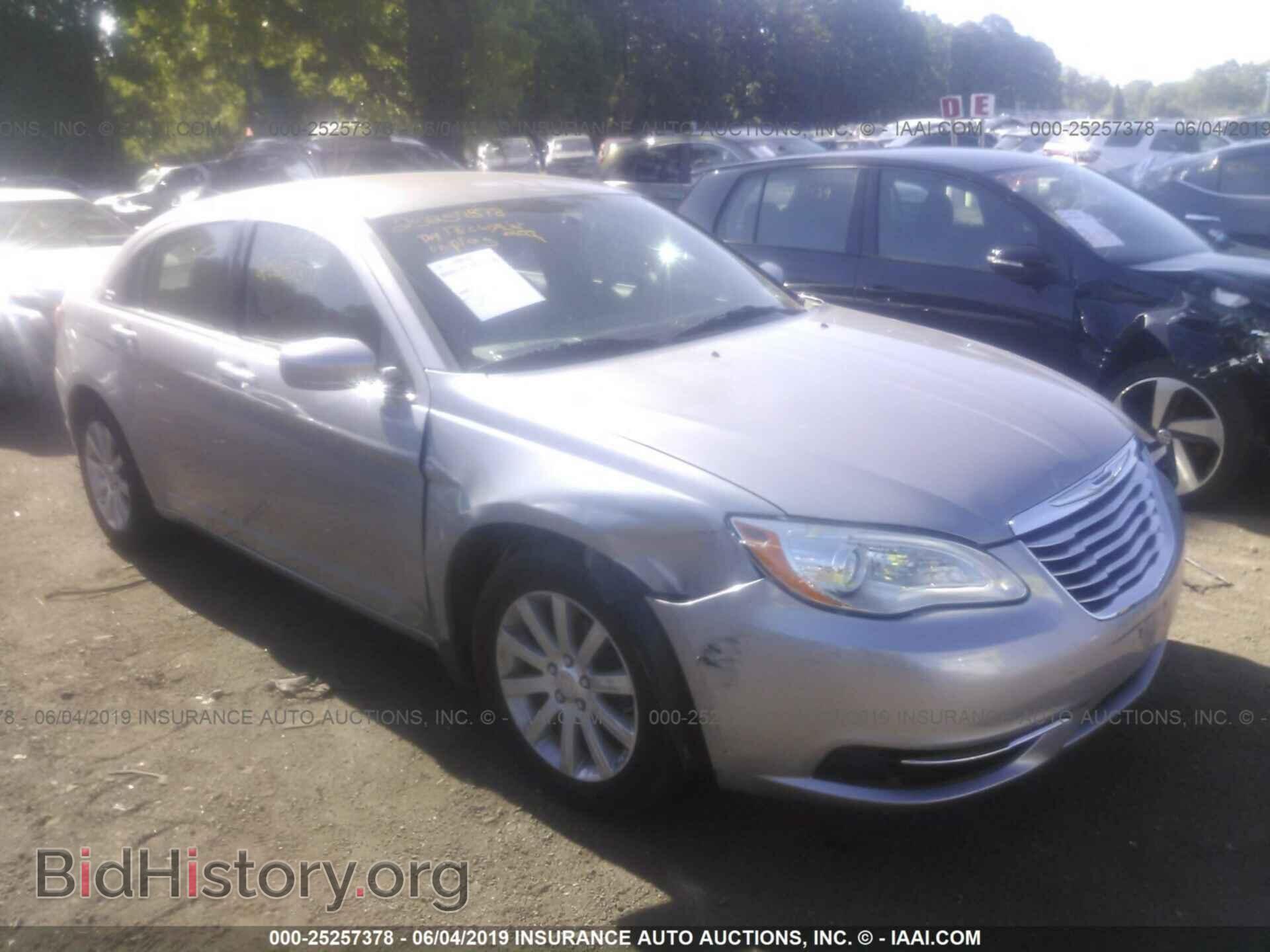 Фотография 1C3CCBBB7DN528792 - CHRYSLER 200 2013