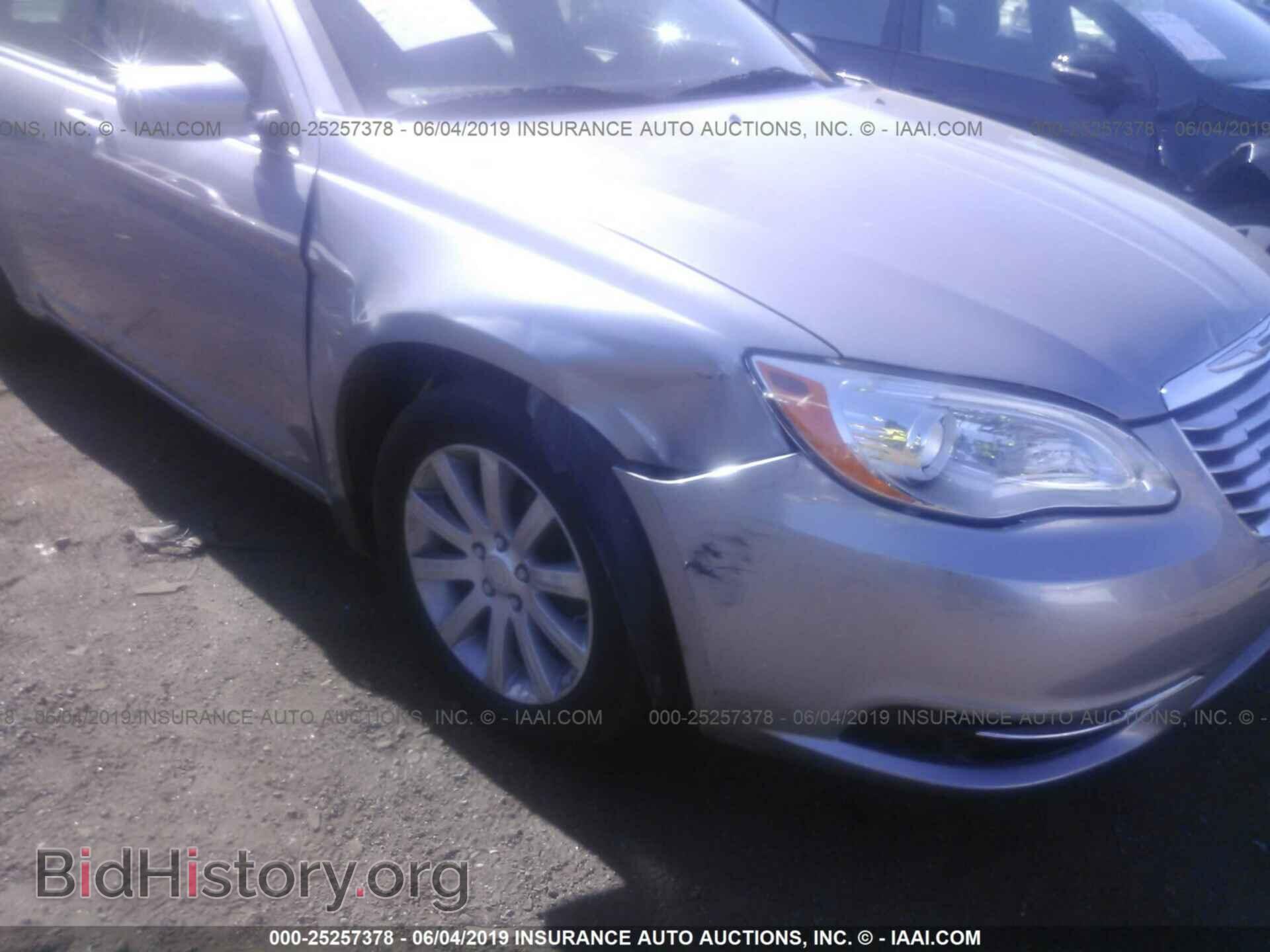 2013 CHRYSLER 200 - VIN: 1C3CCBBB7DN528792 - Фото 6
