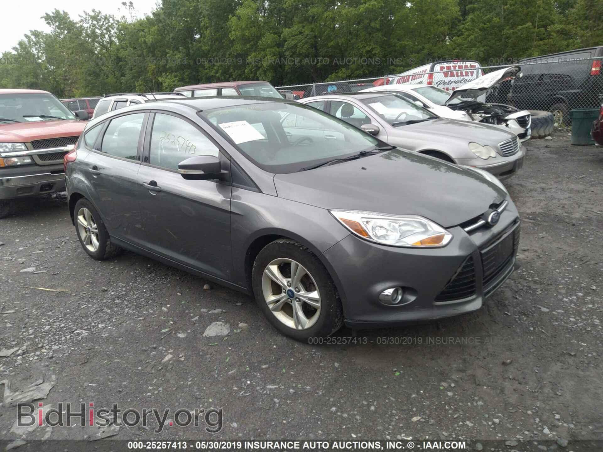 Photo 1FAHP3K24CL315794 - FORD FOCUS 2012