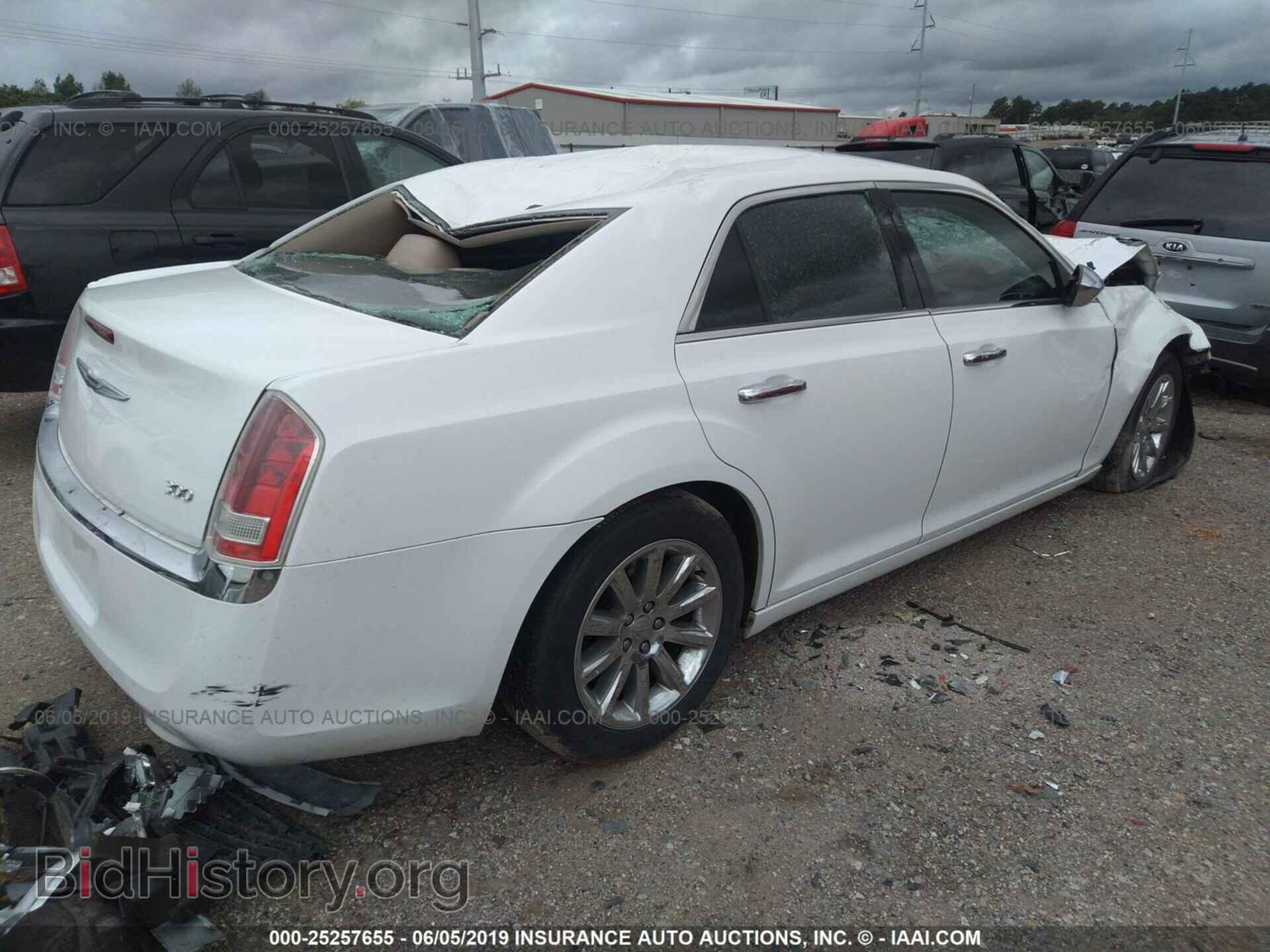 2012 CHRYSLER 300 - VIN: 2C3CCACG1CH191774 - Фото 4