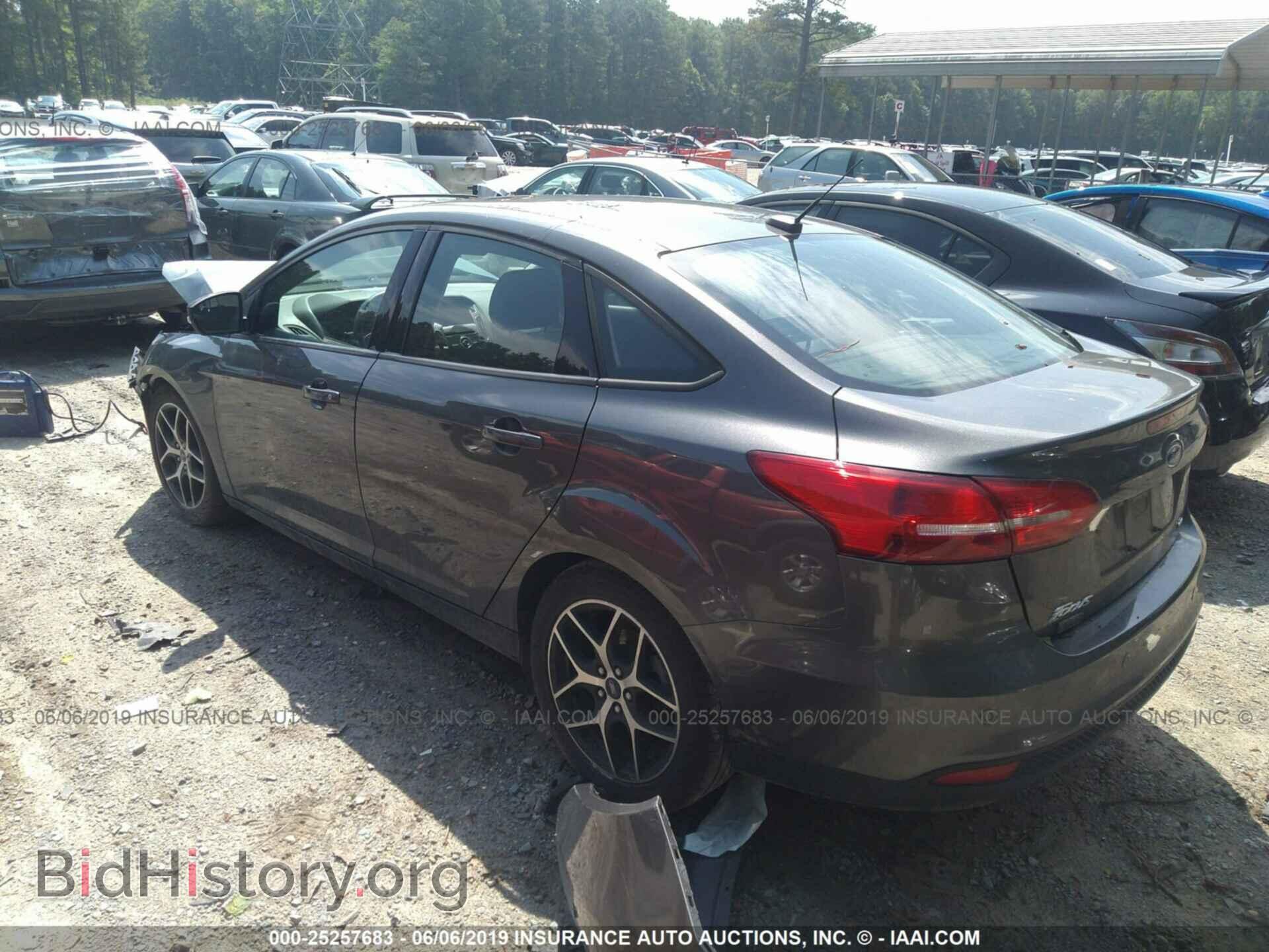 2017 FORD FOCUS - VIN: 1FADP3H22HL252496 - Фото 3