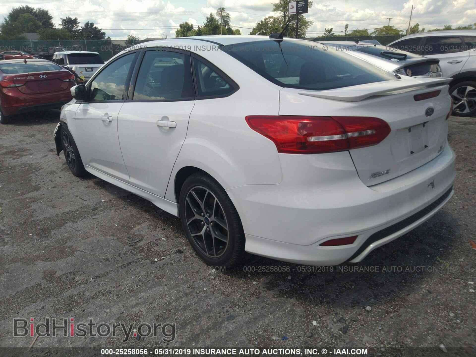 2015 FORD FOCUS - VIN: 1FADP3F2XFL217642 - Photo 3