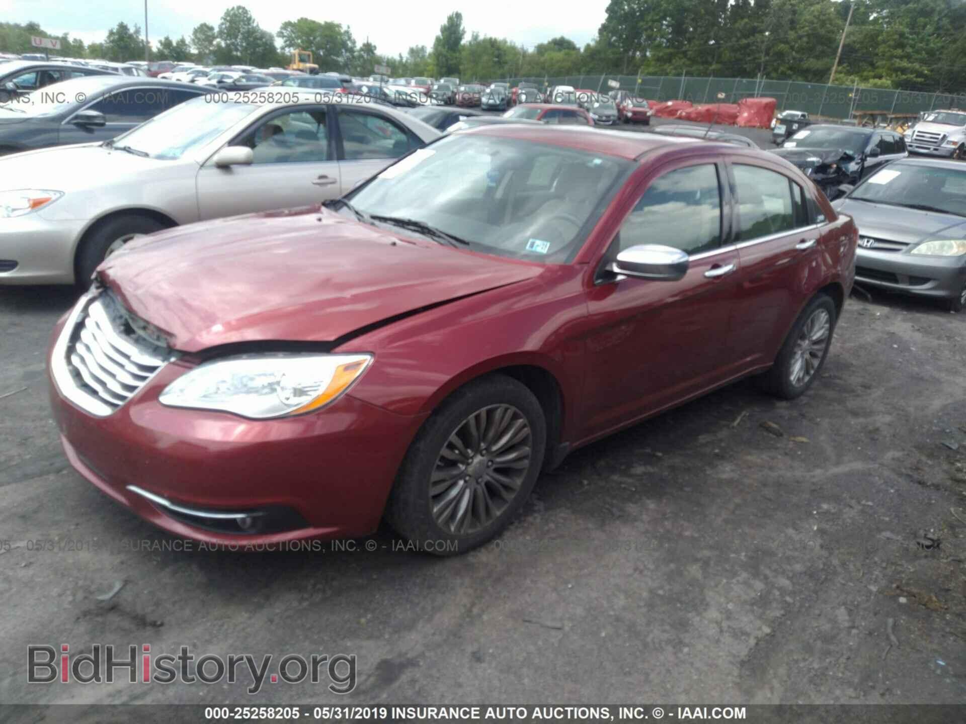 2012 CHRYSLER 200 - VIN: 1C3CCBCB4CN279140 - Фото 2