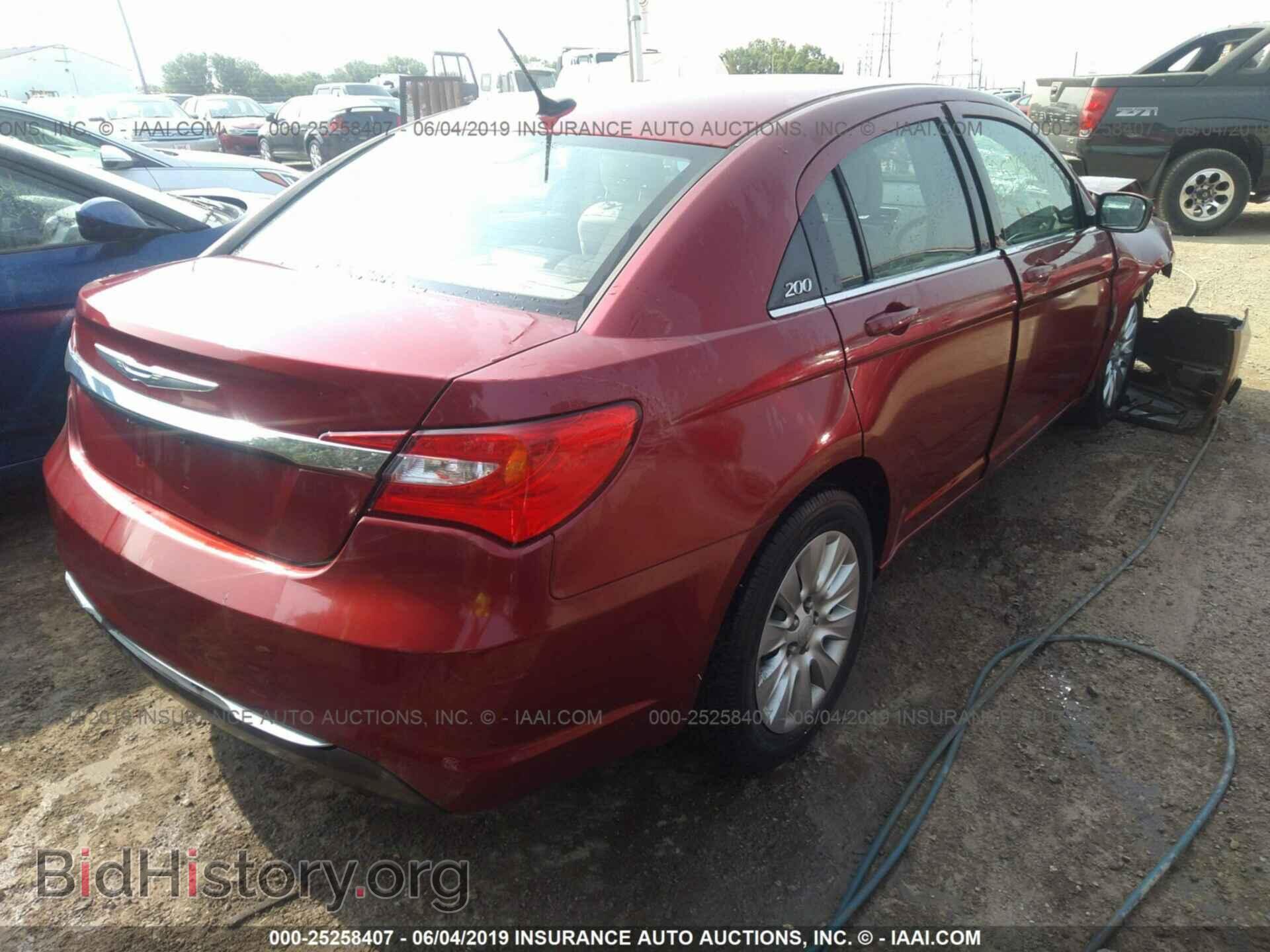 2014 CHRYSLER 200 - VIN: 1C3CCBAB9EN209736 - Фото 4