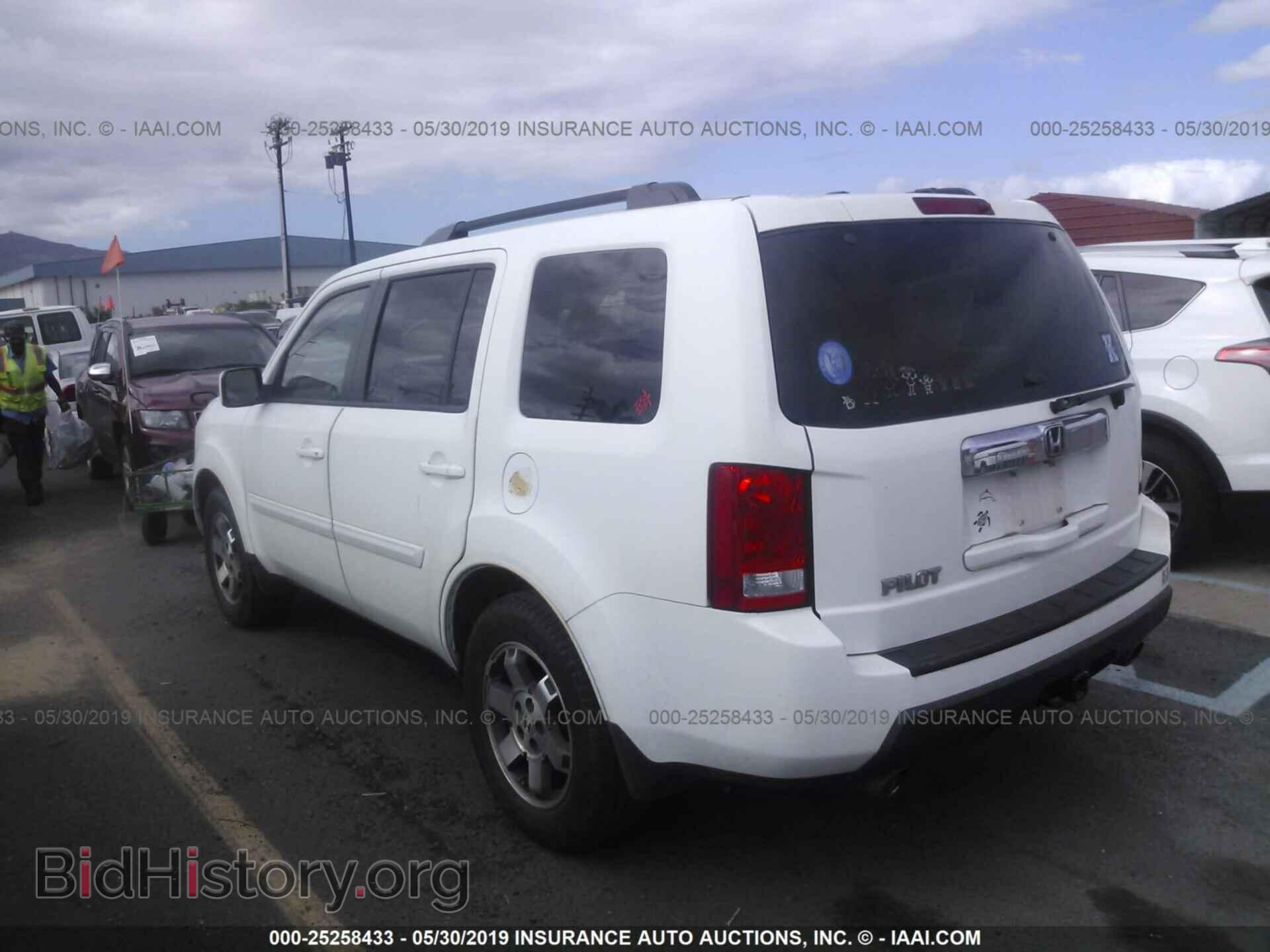 2011 HONDA PILOT - VIN: 5FNYF3H60BB004100 - Фото 3