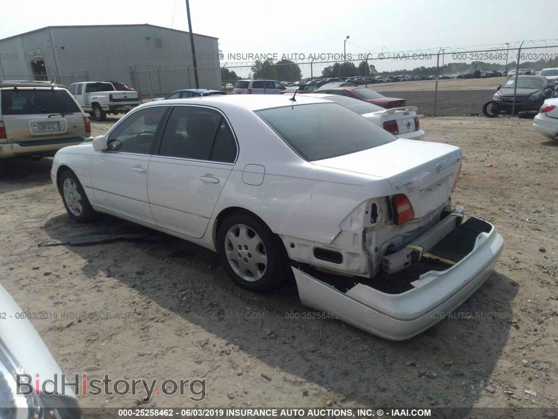 2003 LEXUS LS - VIN: JTHBN30F430112402 - Photo 3