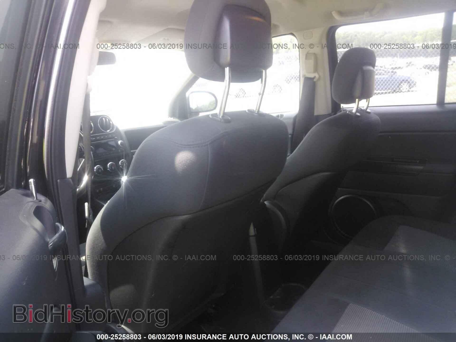 2011 JEEP COMPASS - VIN: 1J4NT1FB7BD162127 - Фото 8