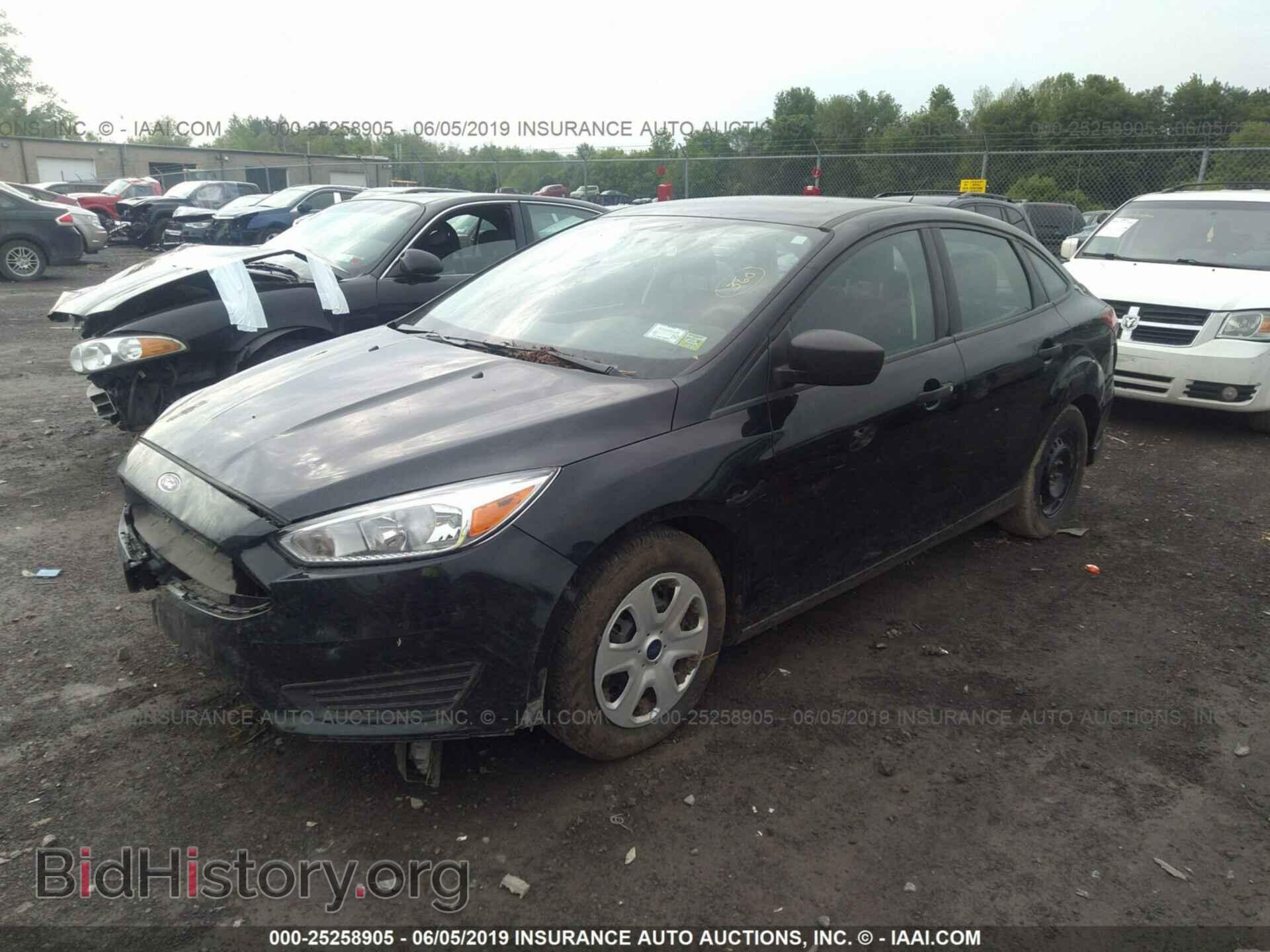 2017 FORD FOCUS - VIN: 1FADP3E25HL273010 - Photo 2