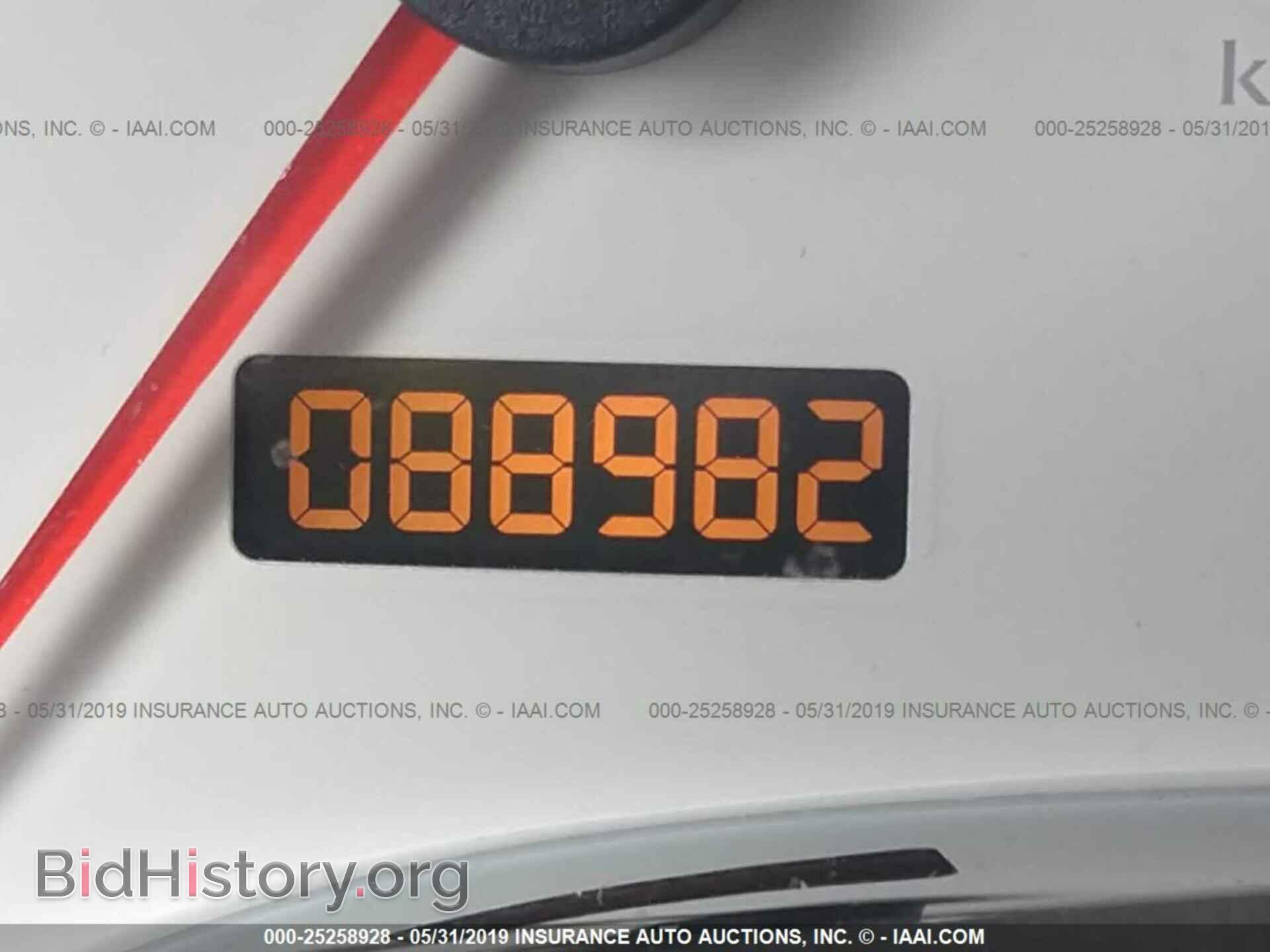 2006 SATURN VUE - VIN: 5GZCZ33D76S897803 - Фото 7