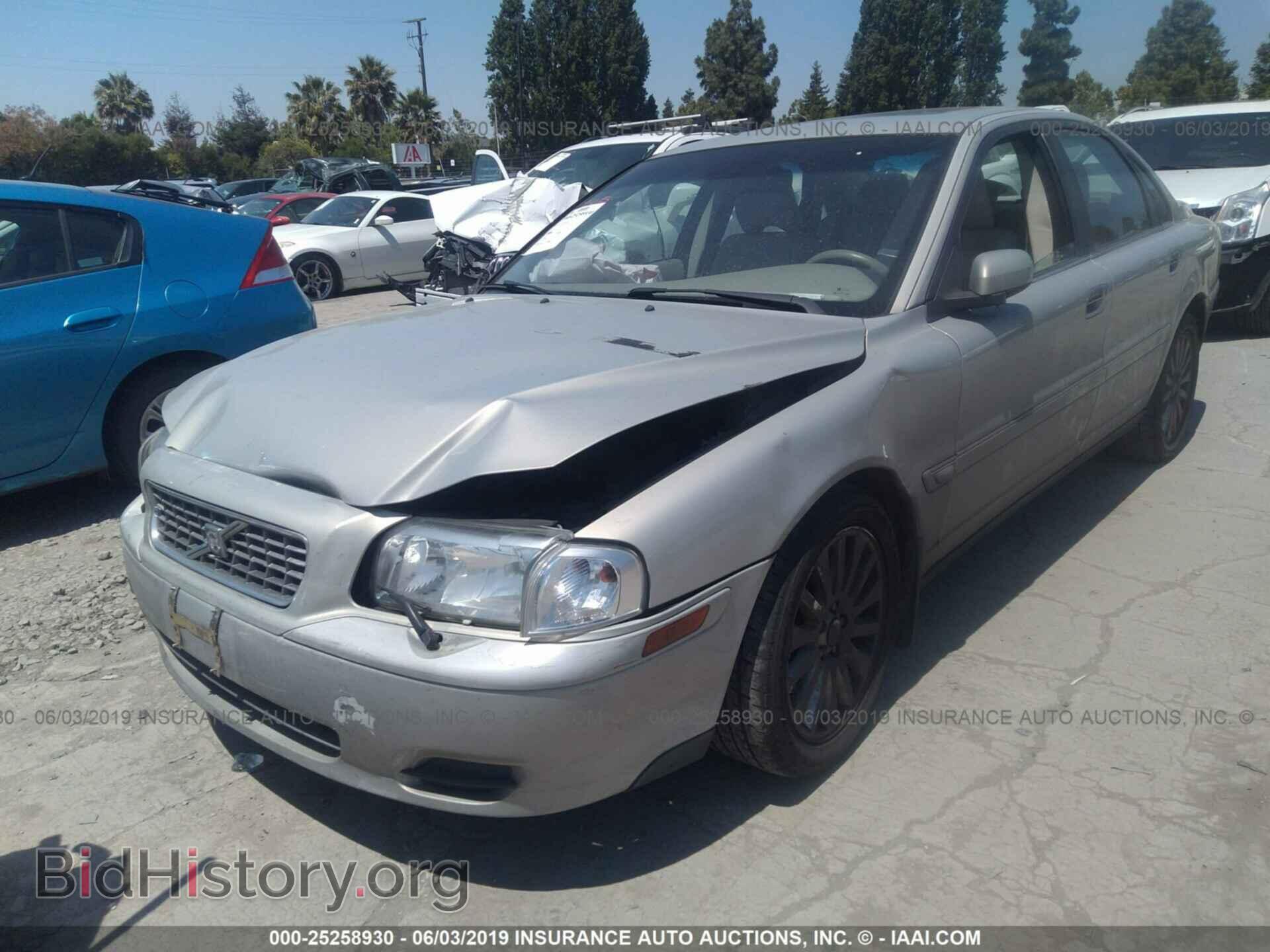 2004 VOLVO S80 - VIN: YV1TS92D841348375 - Photo 2