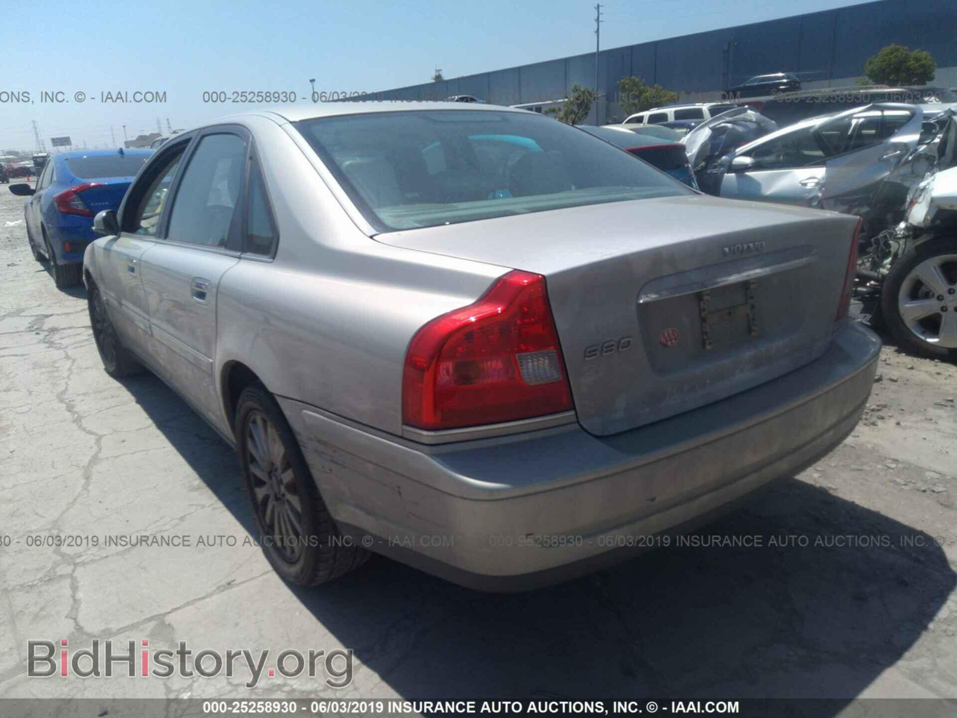 2004 VOLVO S80 - VIN: YV1TS92D841348375 - Photo 3