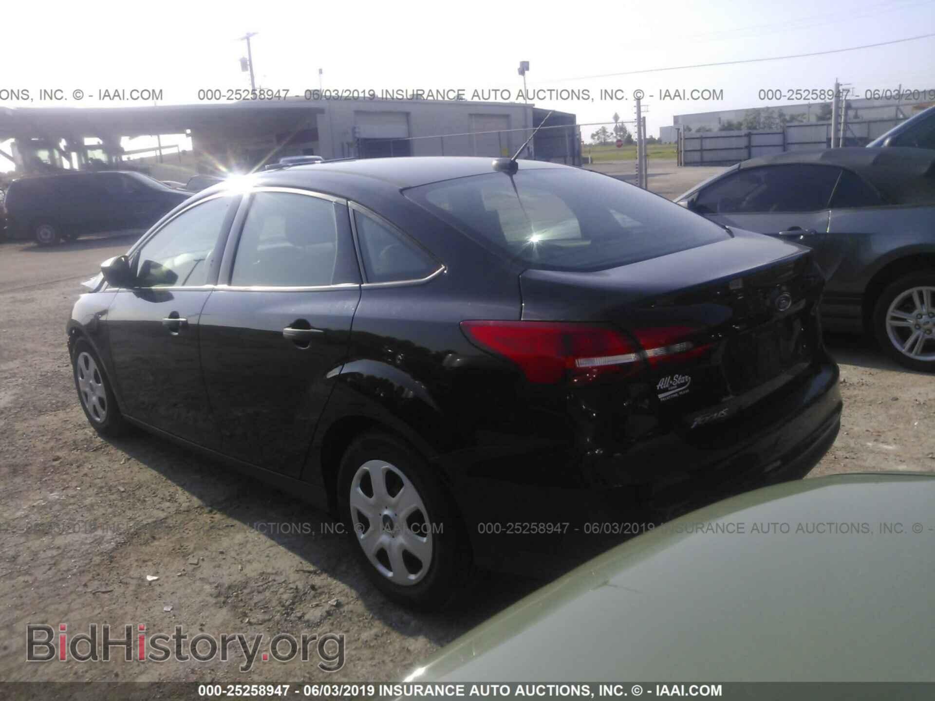 2017 FORD FOCUS - VIN: 1FADP3E26HL263361 - Photo 3