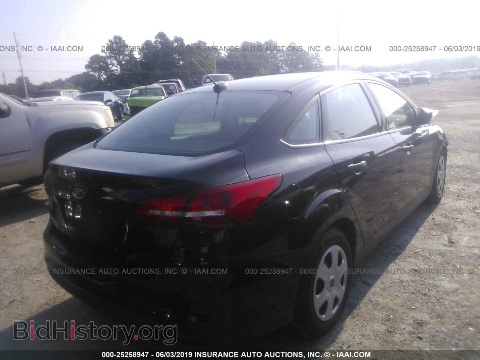 2017 FORD FOCUS - VIN: 1FADP3E26HL263361 - Photo 4