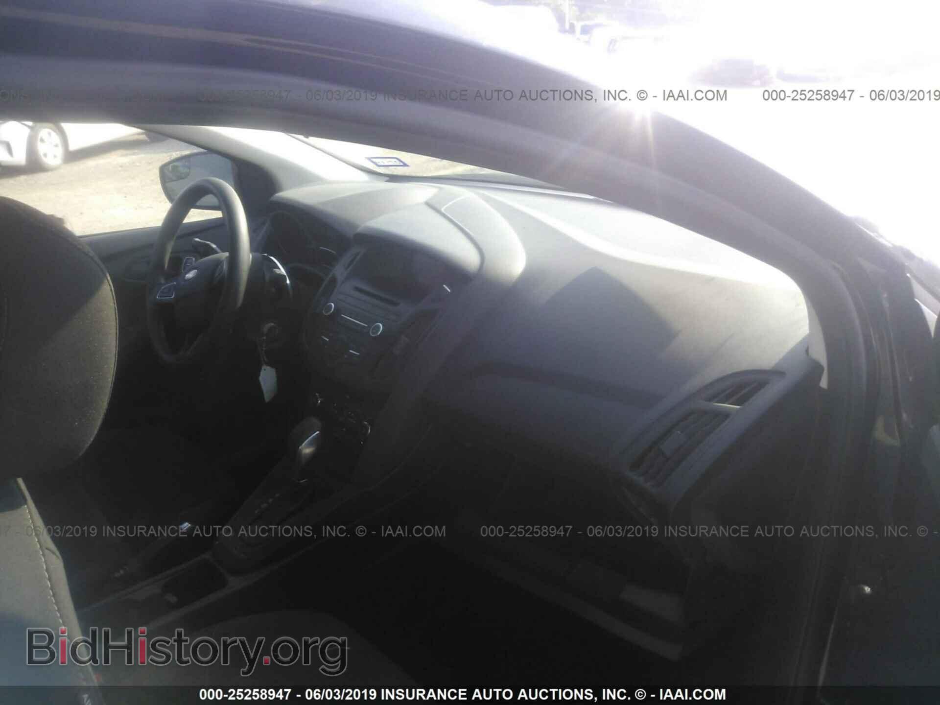 2017 FORD FOCUS - VIN: 1FADP3E26HL263361 - Photo 5