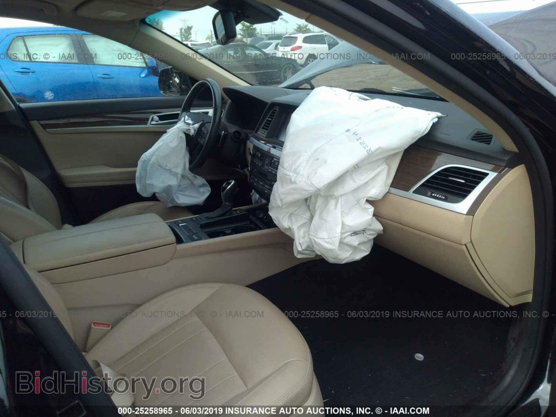 2015 HYUNDAI GENESIS - VIN: KMHGN4JEXFU064996 - Фото 5