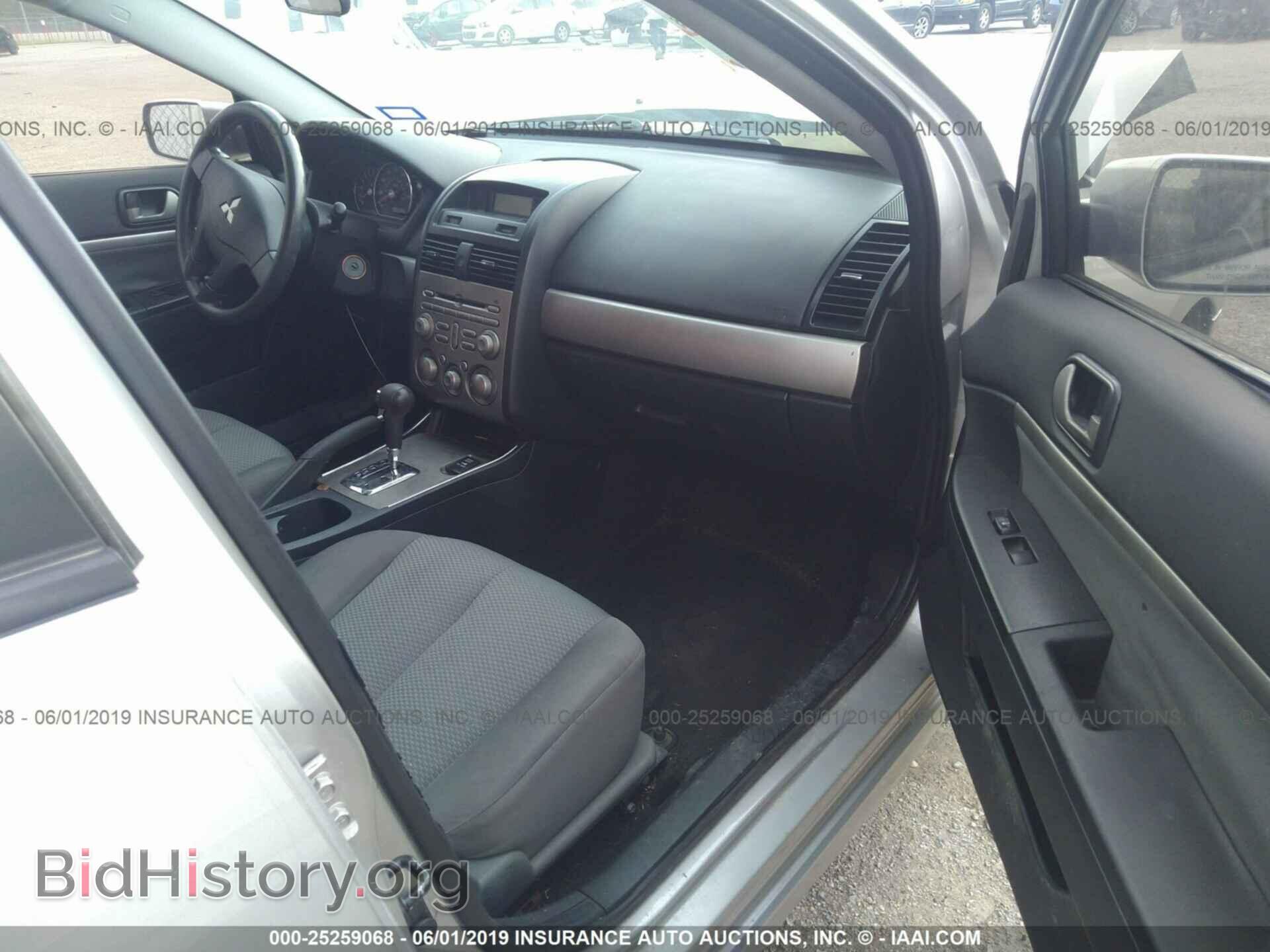 2011 MITSUBISHI GALANT - VIN: 4A32B2FF7BE019500 - Фото 5