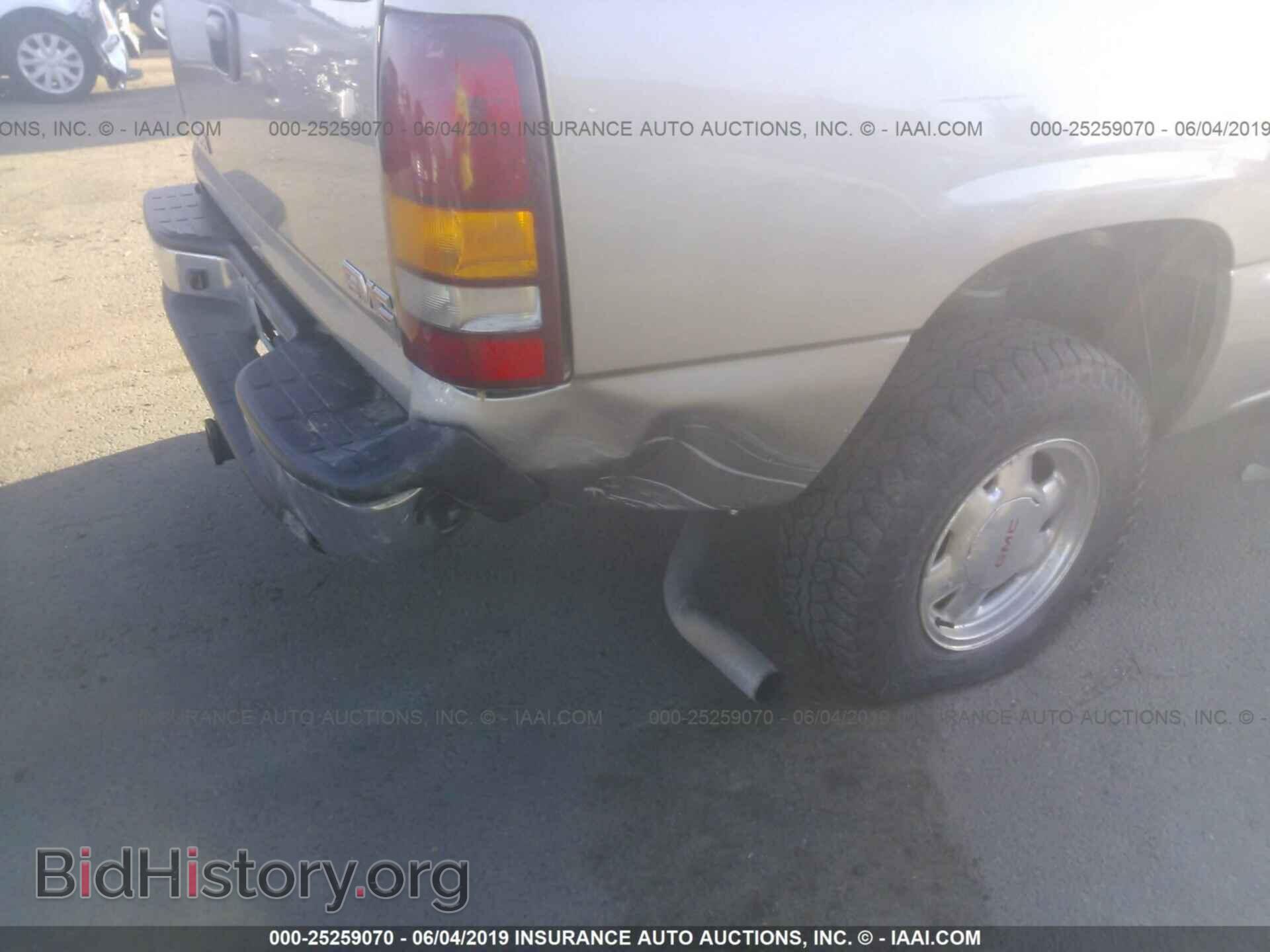 2002 GMC NEW SIERRA - VIN: 2GTEC19T221302090 - Фото 6