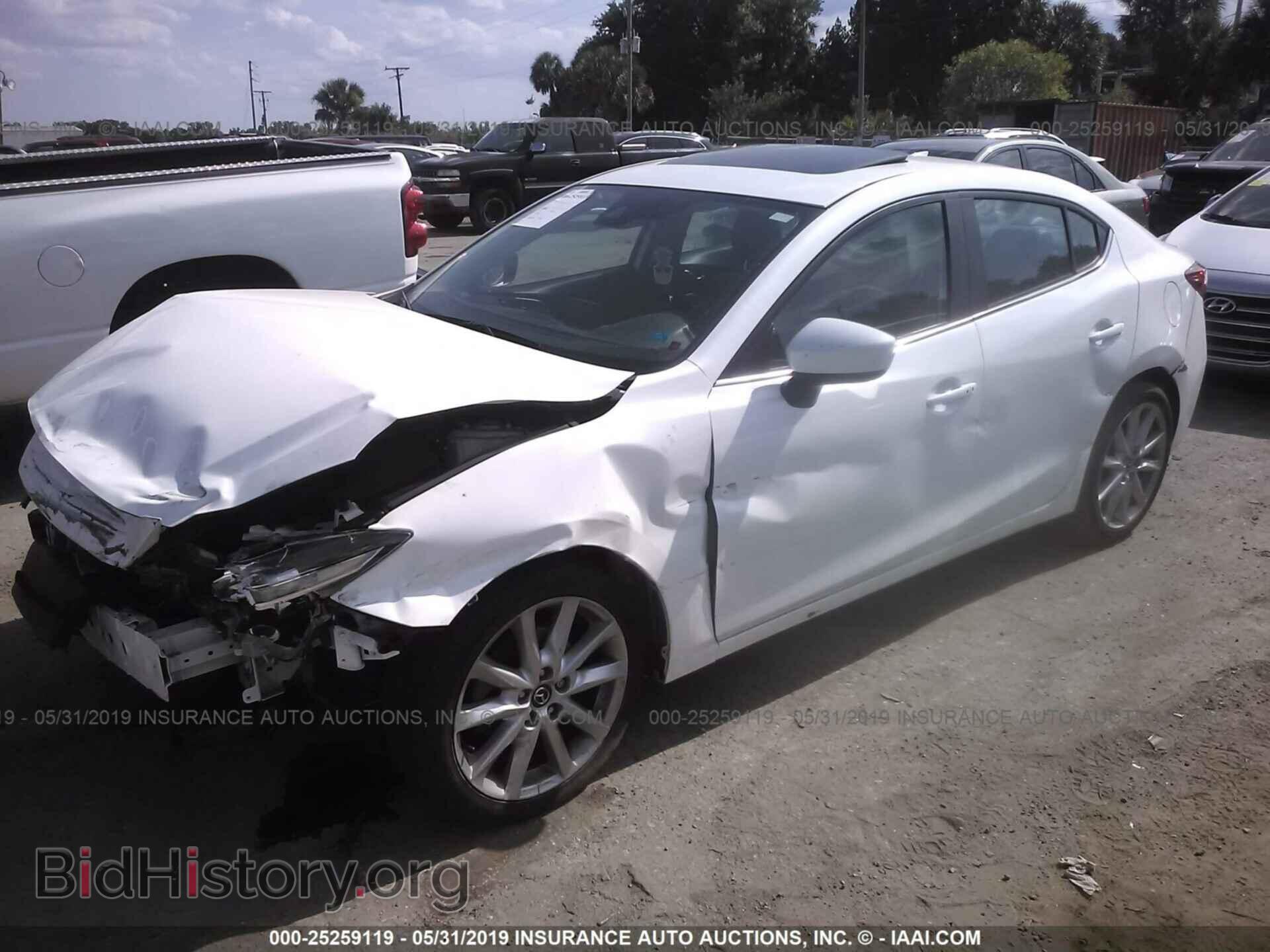 2017 MAZDA 3 - VIN: 3MZBN1V79HM100223 - Фото 2