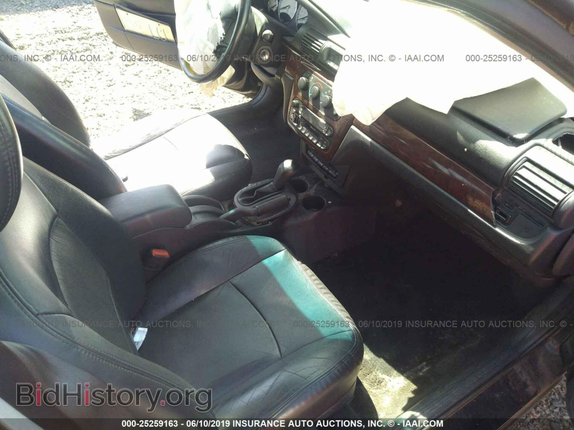 2002 CHRYSLER SEBRING - VIN: 1C3EL56R22N201750 - Фото 5